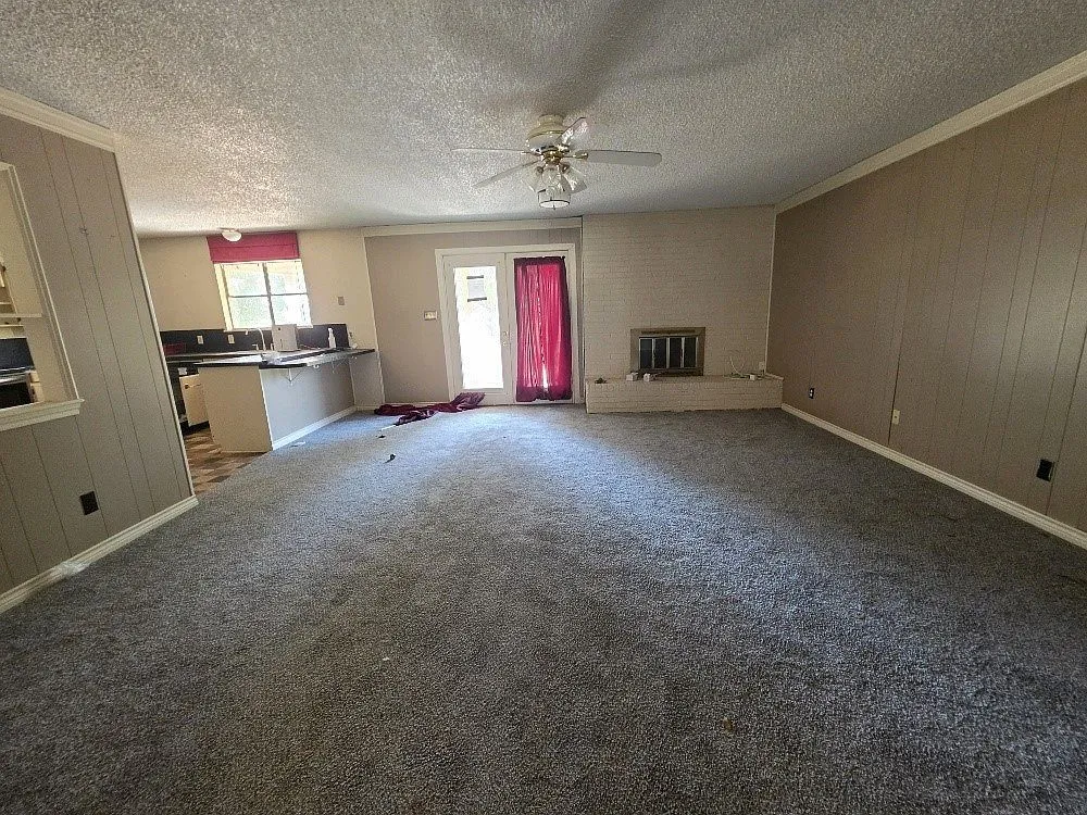 Single Family Residence For Sale in Johnson County , 719 Ridgeway Road, Joshua, Texas 76058, 3 Bedroom, 2 Bathroom, Garage spaces, 1,536 Sqft, built in 1972, mls#21389333, Real Estate Agent in Joshua, Homes For Sale in Johnson county, Homes For Sale in Joshua, Realtor in Joshua Texas, Real Estate Brokerage Independent Realty Texas, Luminita Cordes Realtor