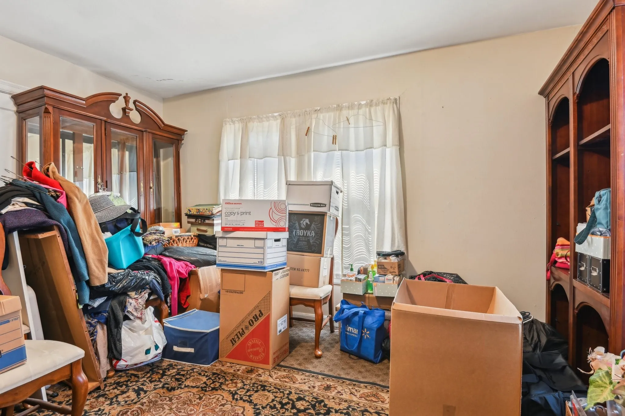 Single Family Residence For Sale in Tarrant County , 2509 Bird Street, Fort Worth, Texas 76111, 2 Bedroom, 1 Bathroom, Garage spaces, 864 Sqft, built in 1948, mls#21389380, Real Estate Agent in Fort Worth, Homes For Sale in Tarrant county, Homes For Sale in Fort Worth, Realtor in Fort Worth Texas, Real Estate Brokerage Independent Realty Texas, Luminita Cordes Realtor