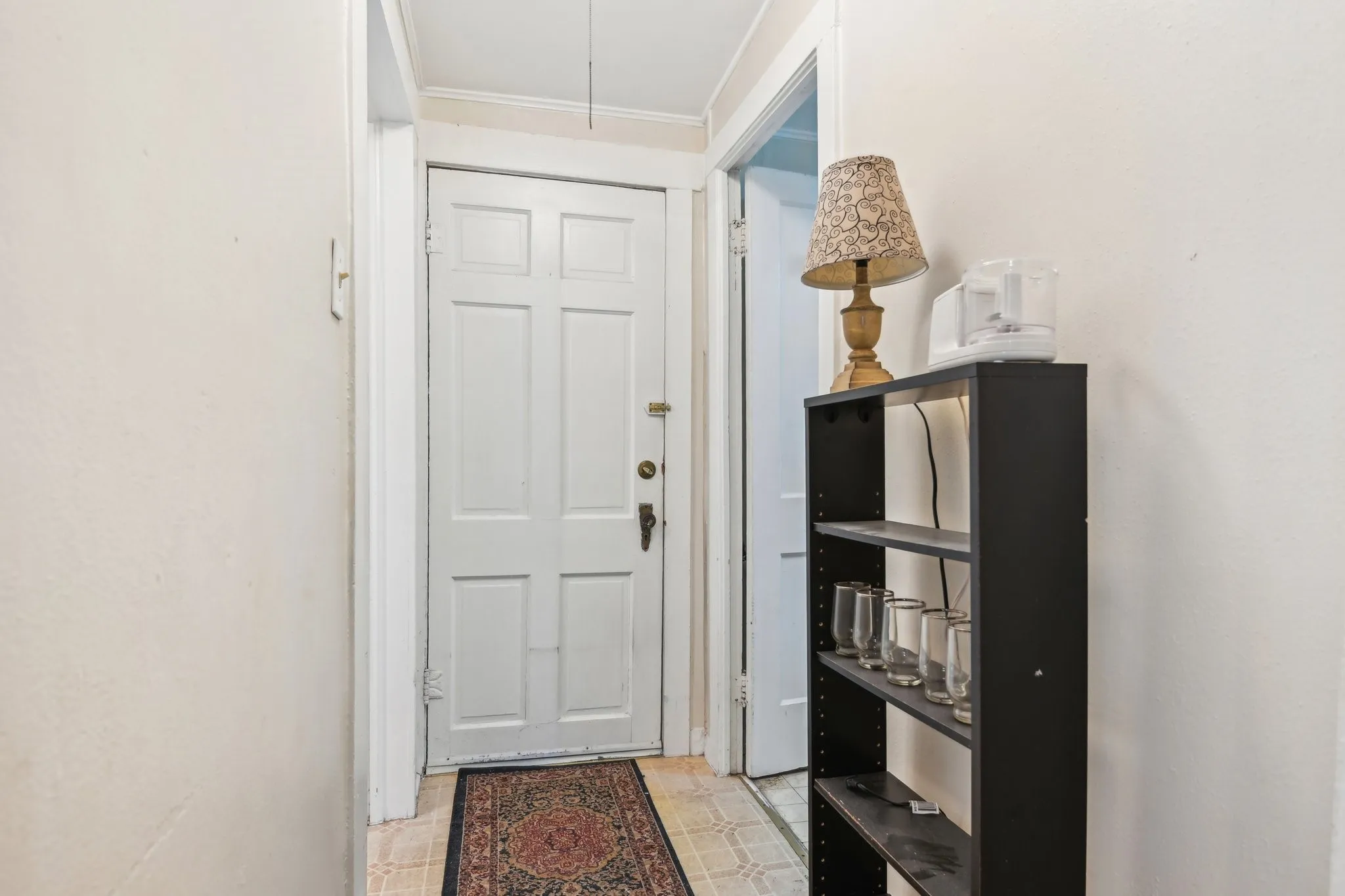 Single Family Residence For Sale in Tarrant County , 2509 Bird Street, Fort Worth, Texas 76111, 2 Bedroom, 1 Bathroom, Garage spaces, 864 Sqft, built in 1948, mls#21389380, Real Estate Agent in Fort Worth, Homes For Sale in Tarrant county, Homes For Sale in Fort Worth, Realtor in Fort Worth Texas, Real Estate Brokerage Independent Realty Texas, Luminita Cordes Realtor