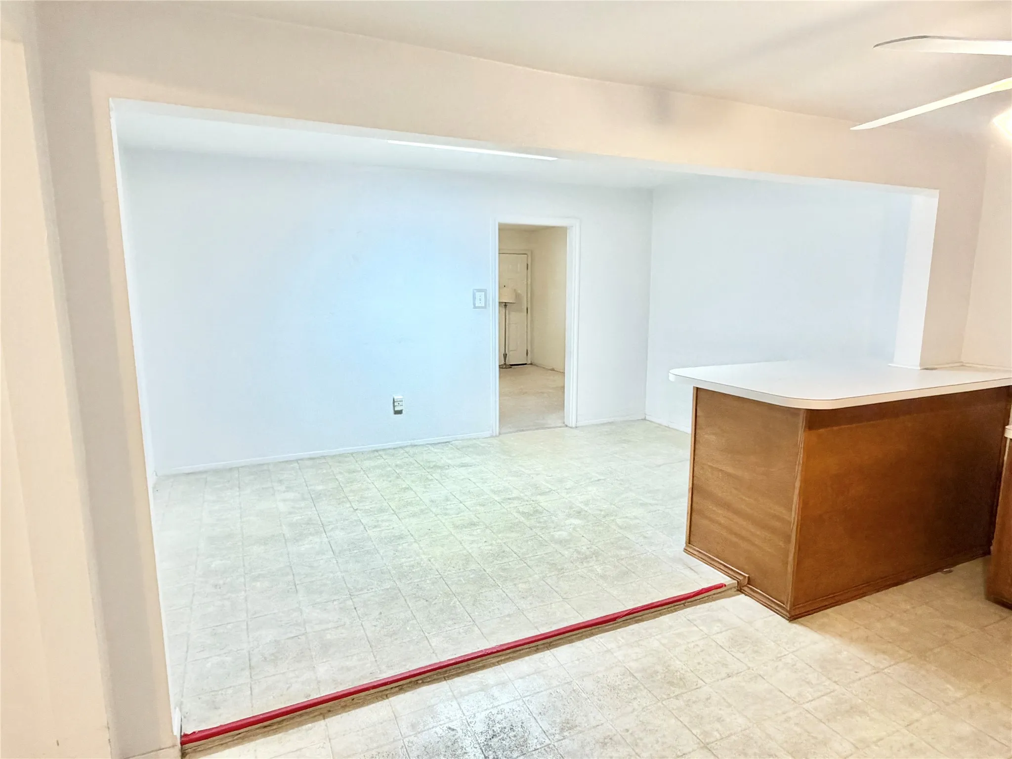 Single Family Residence For Sale in Dallas County , 2414 Himes Street, Irving, Texas 75060, 3 Bedroom, 2 Bathroom, 1 Garage spaces, 1,786 Sqft, built in 1957, mls#21389368, Real Estate Agent in Irving, Homes For Sale in Dallas county, Homes For Sale in Irving, Realtor in Irving Texas, Real Estate Brokerage Independent Realty Texas, Luminita Cordes Realtor