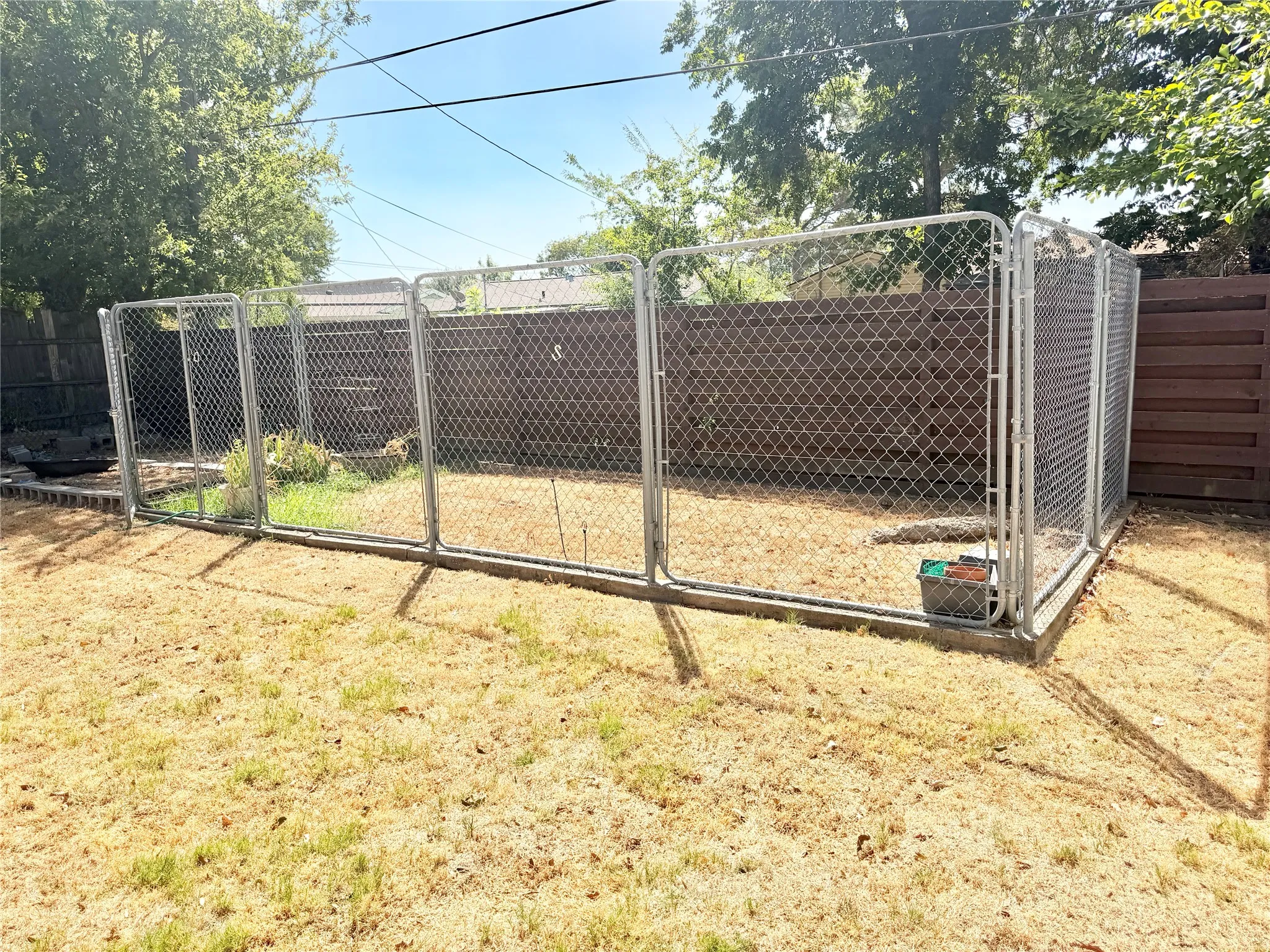 Single Family Residence For Sale in Dallas County , 2414 Himes Street, Irving, Texas 75060, 3 Bedroom, 2 Bathroom, 1 Garage spaces, 1,786 Sqft, built in 1957, mls#21389368, Real Estate Agent in Irving, Homes For Sale in Dallas county, Homes For Sale in Irving, Realtor in Irving Texas, Real Estate Brokerage Independent Realty Texas, Luminita Cordes Realtor