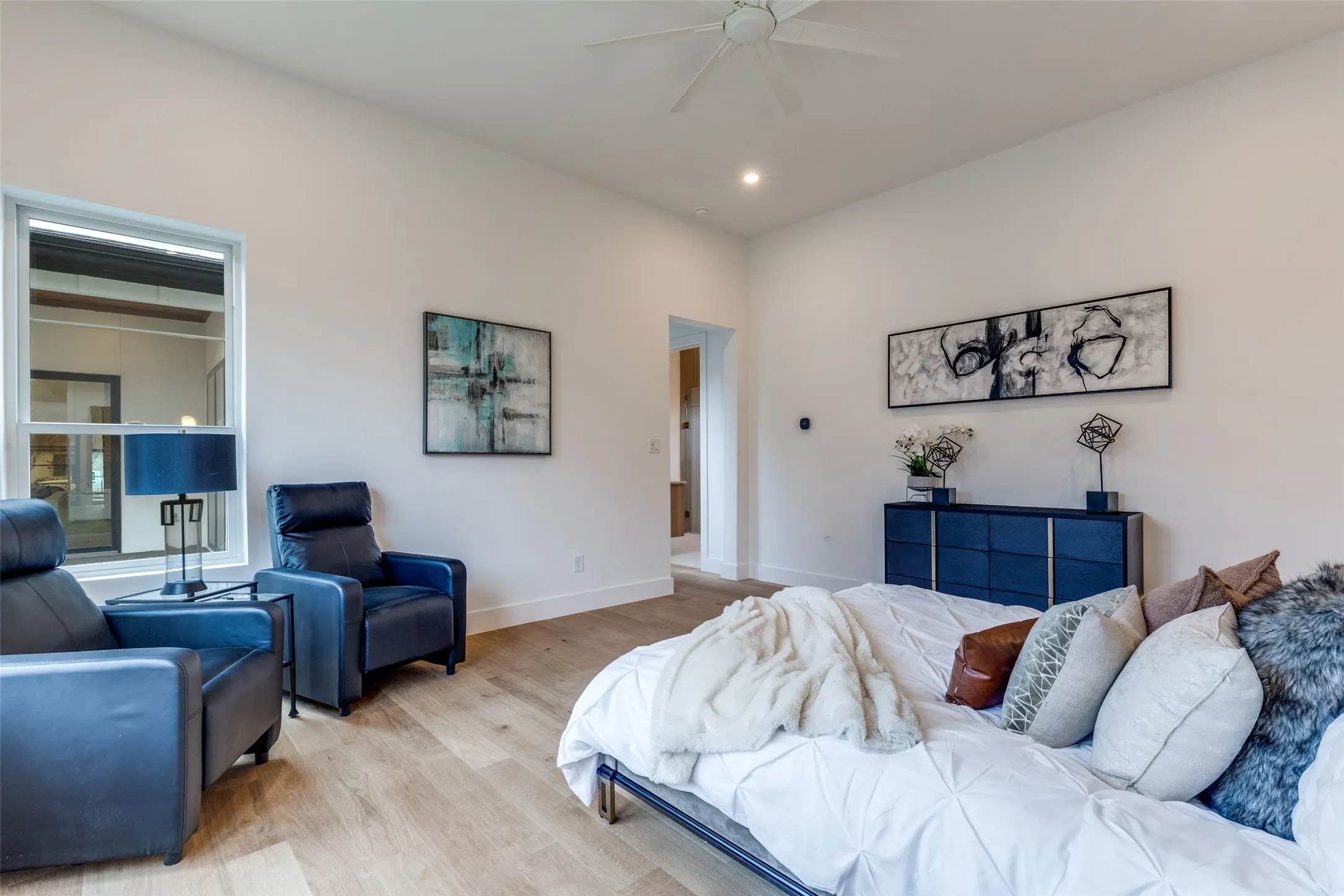 Single Family Residence For Sale in Dallas County , 3733 Manana Drive, Dallas, Texas 75220, 5 Bedroom, 6 Bathroom, 2 Garage spaces, 4,696 Sqft, built in 2026, mls#21389332, Real Estate Agent in Dallas, Homes For Sale in Dallas county, Homes For Sale in Dallas, Realtor in Dallas Texas, Real Estate Brokerage Independent Realty Texas, Luminita Cordes Realtor