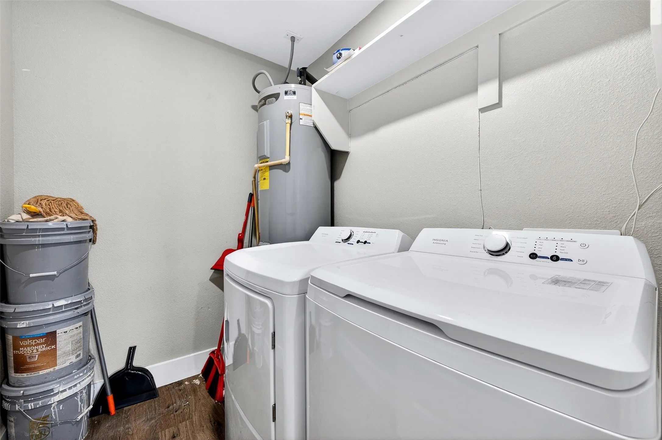 Single Family Residence For Sale in Grayson County , 604 E Summit Street, Sherman, Texas 75090, 4 Bedroom, 3 Bathroom, Garage spaces, 1,482 Sqft, built in 1960, mls#21389353, Real Estate Agent in Sherman, Homes For Sale in Grayson county, Homes For Sale in Sherman, Realtor in Sherman Texas, Real Estate Brokerage Independent Realty Texas, Luminita Cordes Realtor