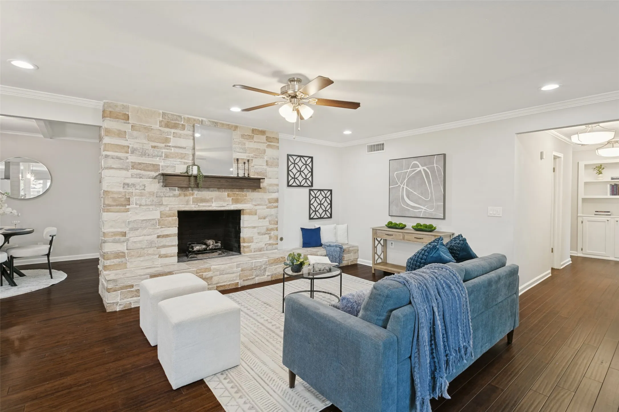 Single Family Residence For Sale in Dallas County , 1728 Mapleton Drive, Dallas, Texas 75228, 4 Bedroom, 2 Bathroom, 2 Garage spaces, 2,142 Sqft, built in 1961, mls#21388979, Real Estate Agent in Dallas, Homes For Sale in Dallas county, Homes For Sale in Dallas, Realtor in Dallas Texas, Real Estate Brokerage Independent Realty Texas, Luminita Cordes Realtor