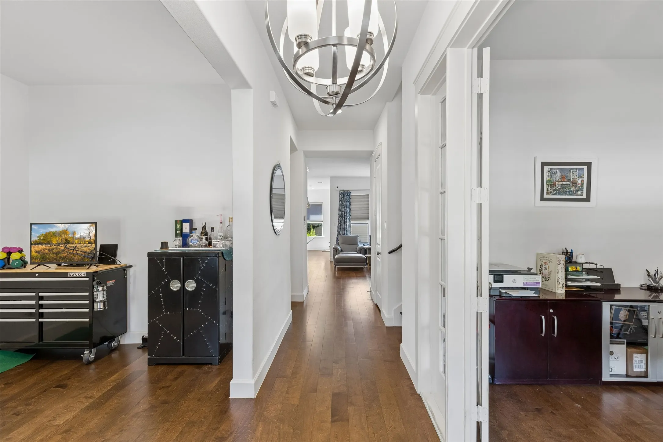 Townhouse For Sale in Denton County , 1016 Gardenia Street, Carrollton, Texas 75007, 2 Bedroom, 3 Bathroom, 2 Garage spaces, 2,050 Sqft, built in 2016, mls#21383637, Real Estate Agent in Carrollton, Homes For Sale in Denton county, Homes For Sale in Carrollton, Realtor in Carrollton Texas, Real Estate Brokerage Independent Realty Texas, Luminita Cordes Realtor