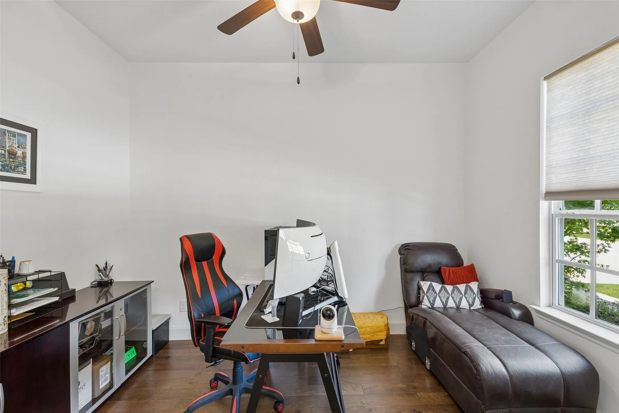 Townhouse For Sale in Denton County , 1016 Gardenia Street, Carrollton, Texas 75007, 2 Bedroom, 3 Bathroom, 2 Garage spaces, 2,050 Sqft, built in 2016, mls#21383637, Real Estate Agent in Carrollton, Homes For Sale in Denton county, Homes For Sale in Carrollton, Realtor in Carrollton Texas, Real Estate Brokerage Independent Realty Texas, Luminita Cordes Realtor