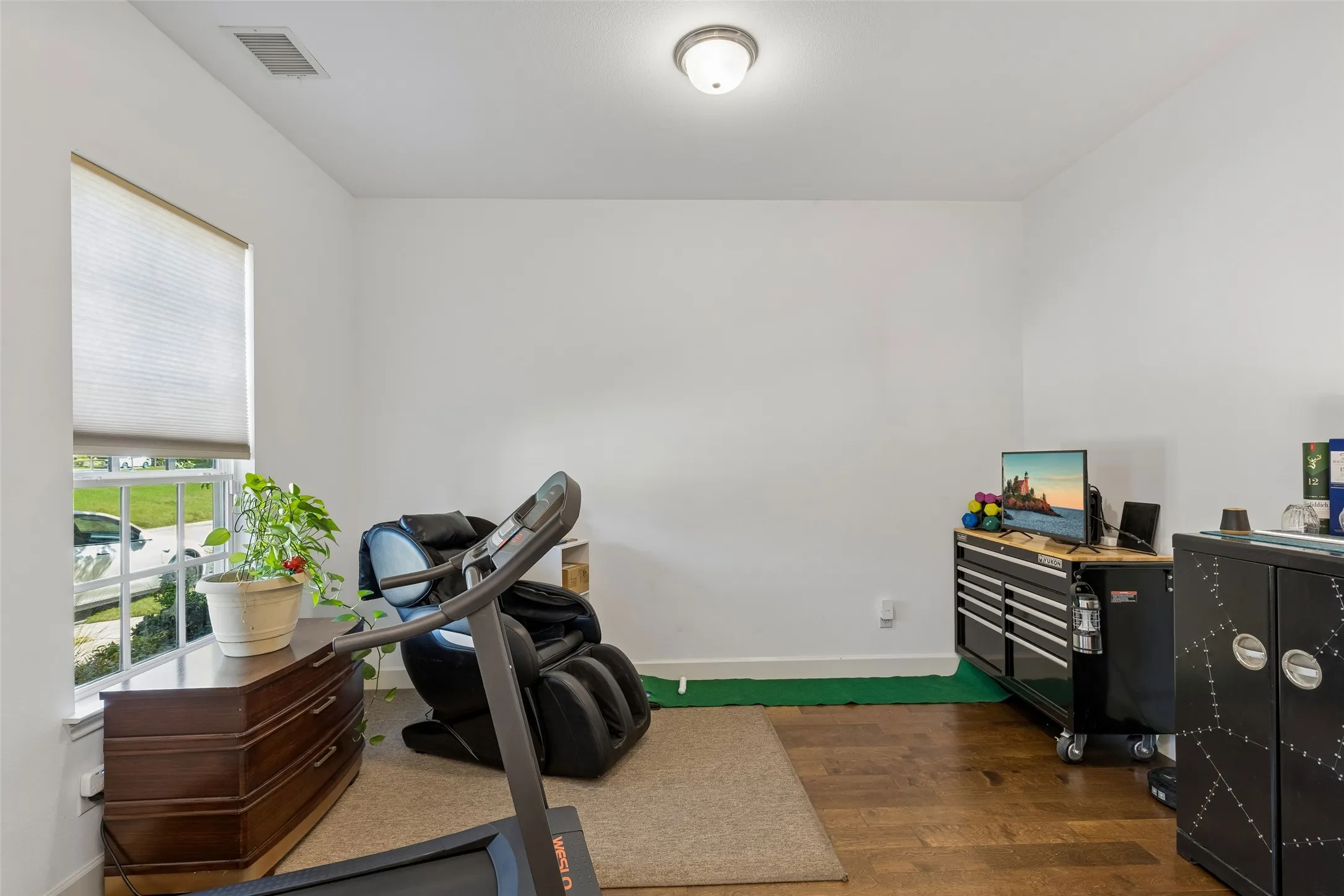 Townhouse For Sale in Denton County , 1016 Gardenia Street, Carrollton, Texas 75007, 2 Bedroom, 3 Bathroom, 2 Garage spaces, 2,050 Sqft, built in 2016, mls#21383637, Real Estate Agent in Carrollton, Homes For Sale in Denton county, Homes For Sale in Carrollton, Realtor in Carrollton Texas, Real Estate Brokerage Independent Realty Texas, Luminita Cordes Realtor