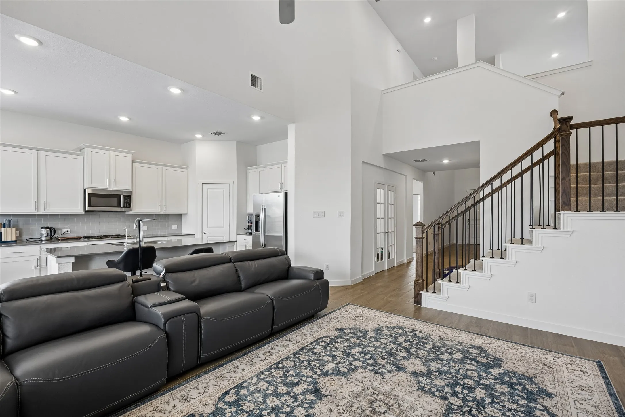 Single Family Residence For Sale in Dallas County , 3617 Swan Shadow, Mesquite, Texas 75181, 5 Bedroom, 4 Bathroom, 2 Garage spaces, 3,275 Sqft, built in 2024, mls#21389177, Real Estate Agent in Mesquite, Homes For Sale in Dallas county, Homes For Sale in Mesquite, Realtor in Mesquite Texas, Real Estate Brokerage Independent Realty Texas, Luminita Cordes Realtor