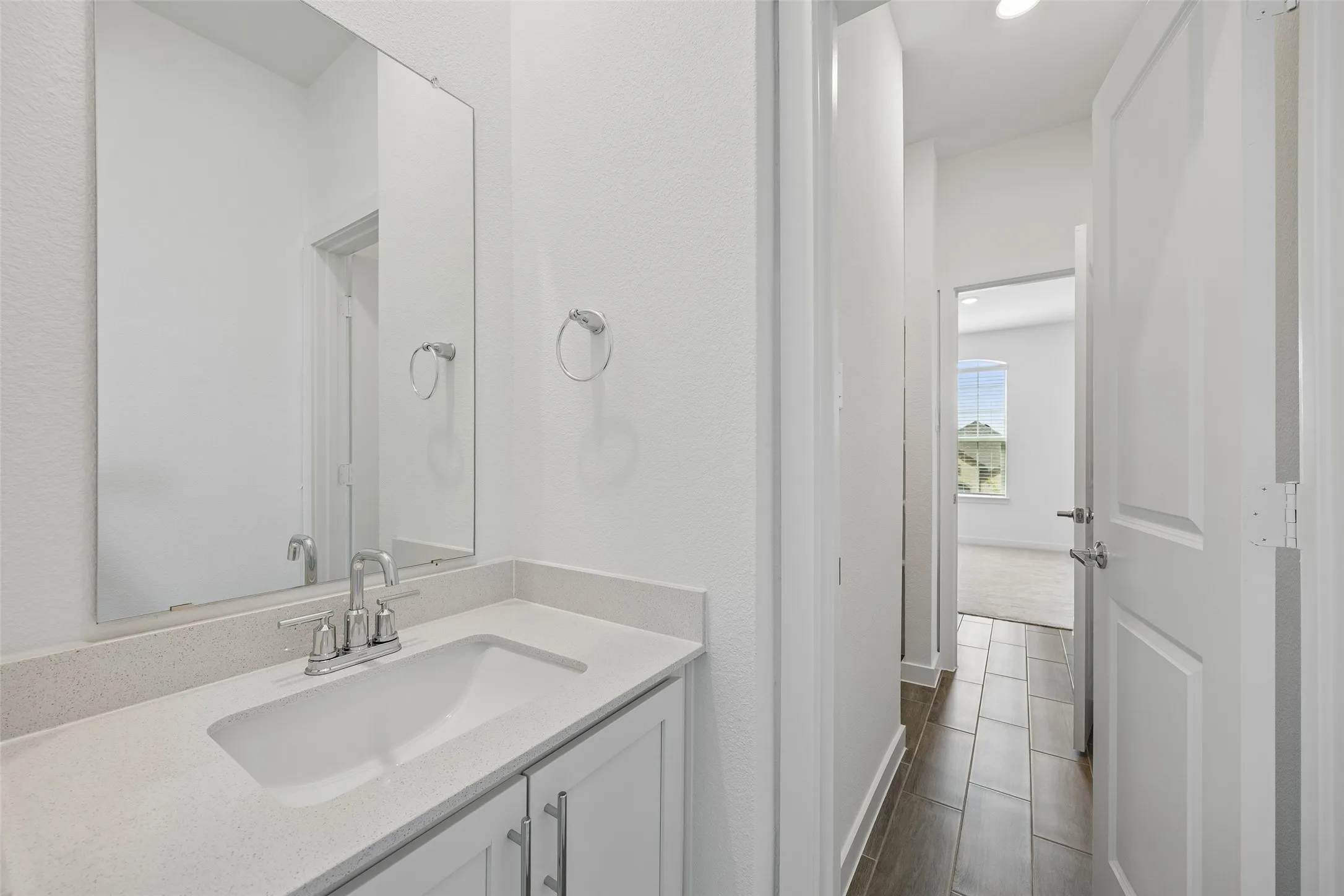 Single Family Residence For Sale in Dallas County , 3617 Swan Shadow, Mesquite, Texas 75181, 5 Bedroom, 4 Bathroom, 2 Garage spaces, 3,275 Sqft, built in 2024, mls#21389177, Real Estate Agent in Mesquite, Homes For Sale in Dallas county, Homes For Sale in Mesquite, Realtor in Mesquite Texas, Real Estate Brokerage Independent Realty Texas, Luminita Cordes Realtor
