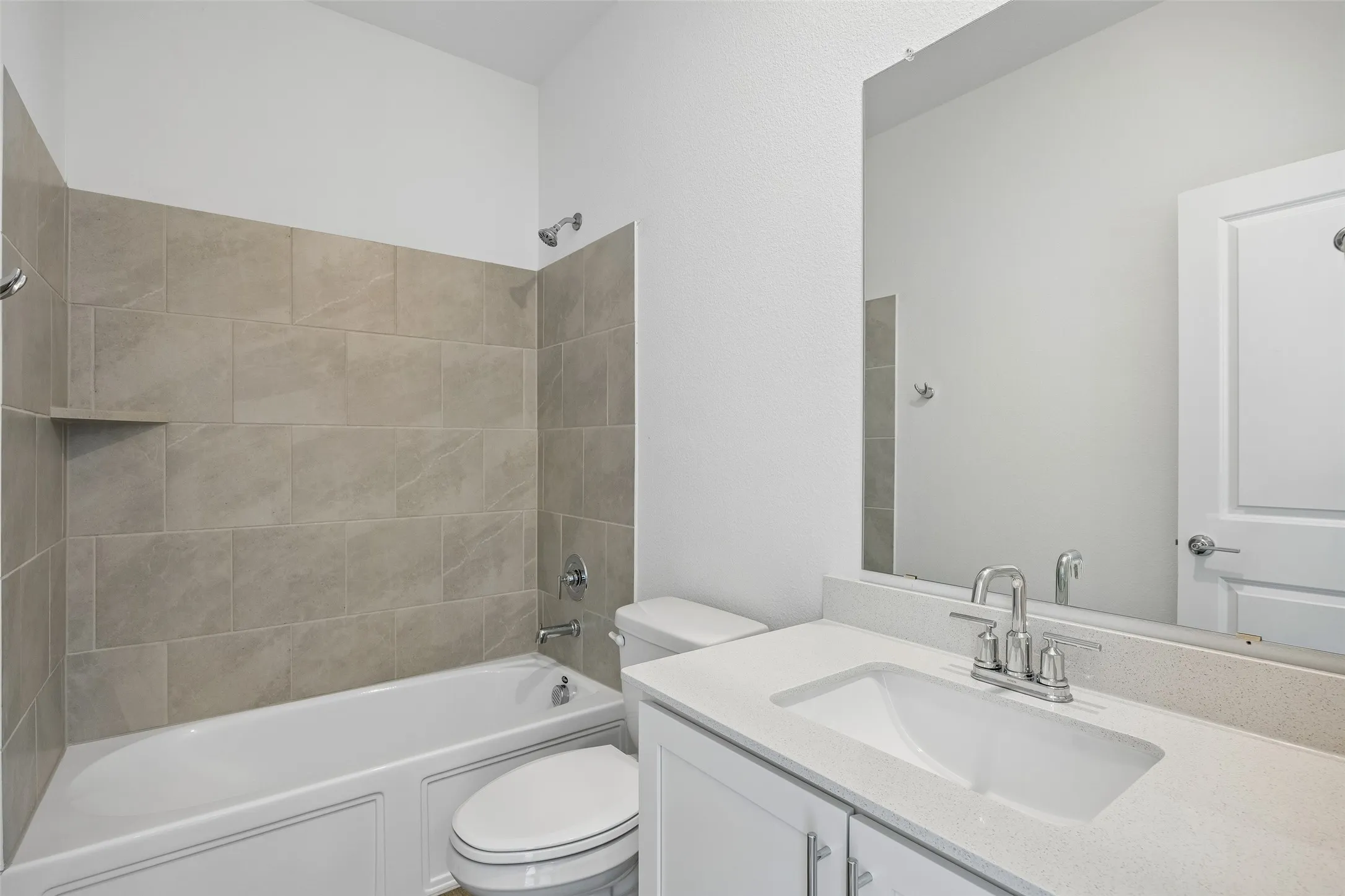 Single Family Residence For Sale in Dallas County , 3617 Swan Shadow, Mesquite, Texas 75181, 5 Bedroom, 4 Bathroom, 2 Garage spaces, 3,275 Sqft, built in 2024, mls#21389177, Real Estate Agent in Mesquite, Homes For Sale in Dallas county, Homes For Sale in Mesquite, Realtor in Mesquite Texas, Real Estate Brokerage Independent Realty Texas, Luminita Cordes Realtor