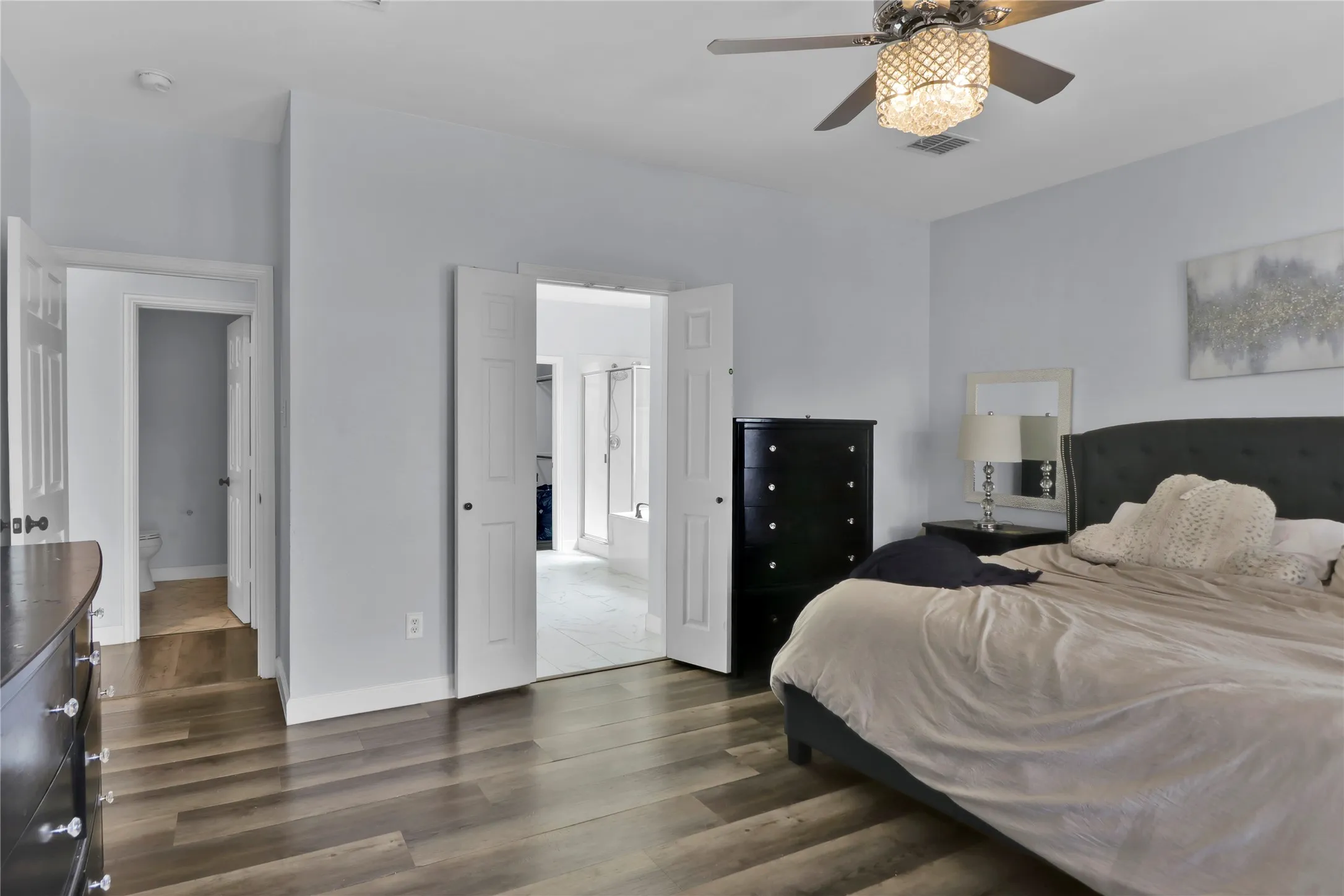 Master suite