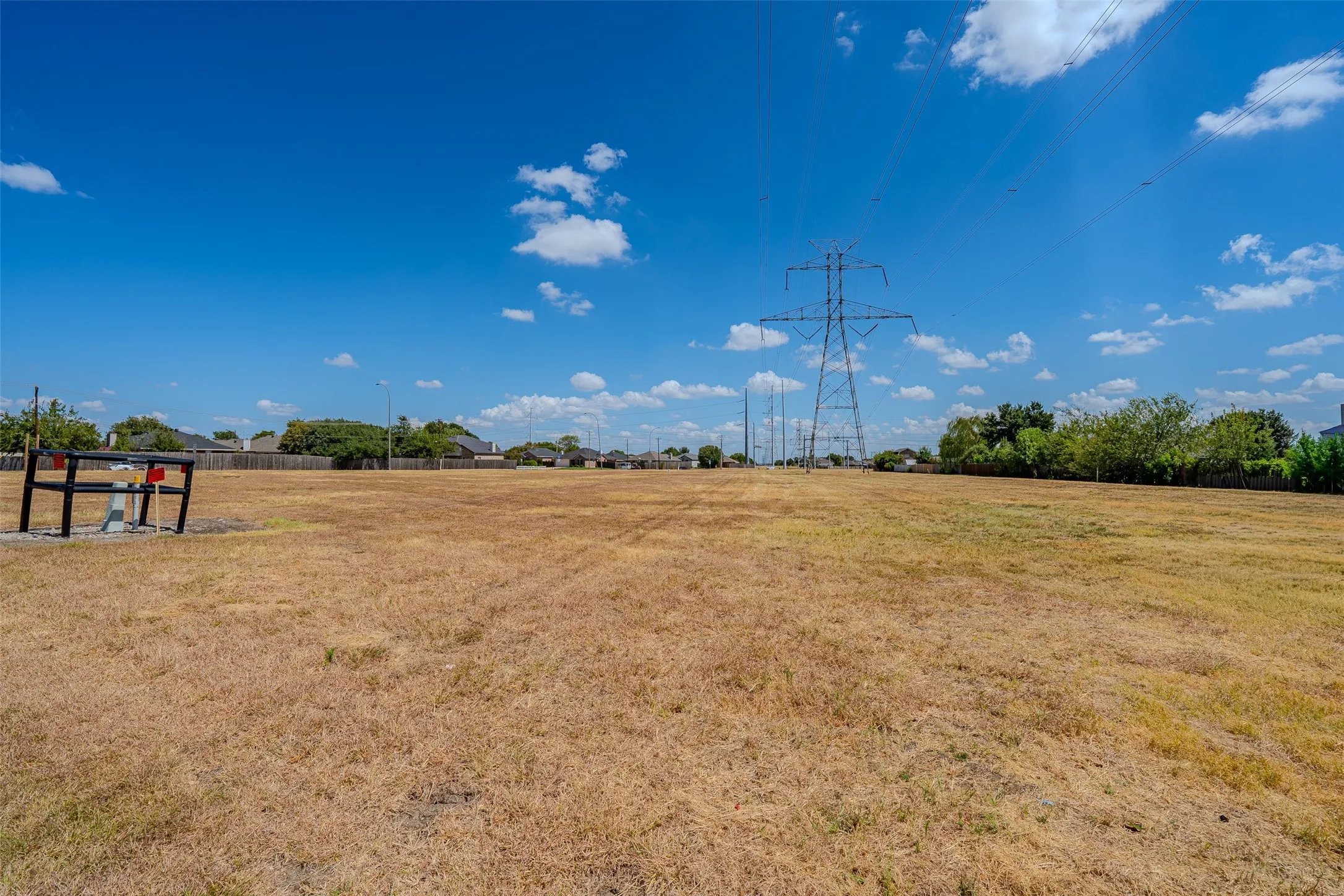 Unimproved Land For Sale in Tarrant County , 1300 Southeast Parkway, Arlington, Texas 76018, 0, 0, Garage spaces, 0 Sqft, built in 0, mls#21381789, Real Estate Agent in Arlington, Homes For Sale in Tarrant county, Homes For Sale in Arlington, Realtor in Arlington Texas, Real Estate Brokerage Independent Realty Texas, Luminita Cordes Realtor