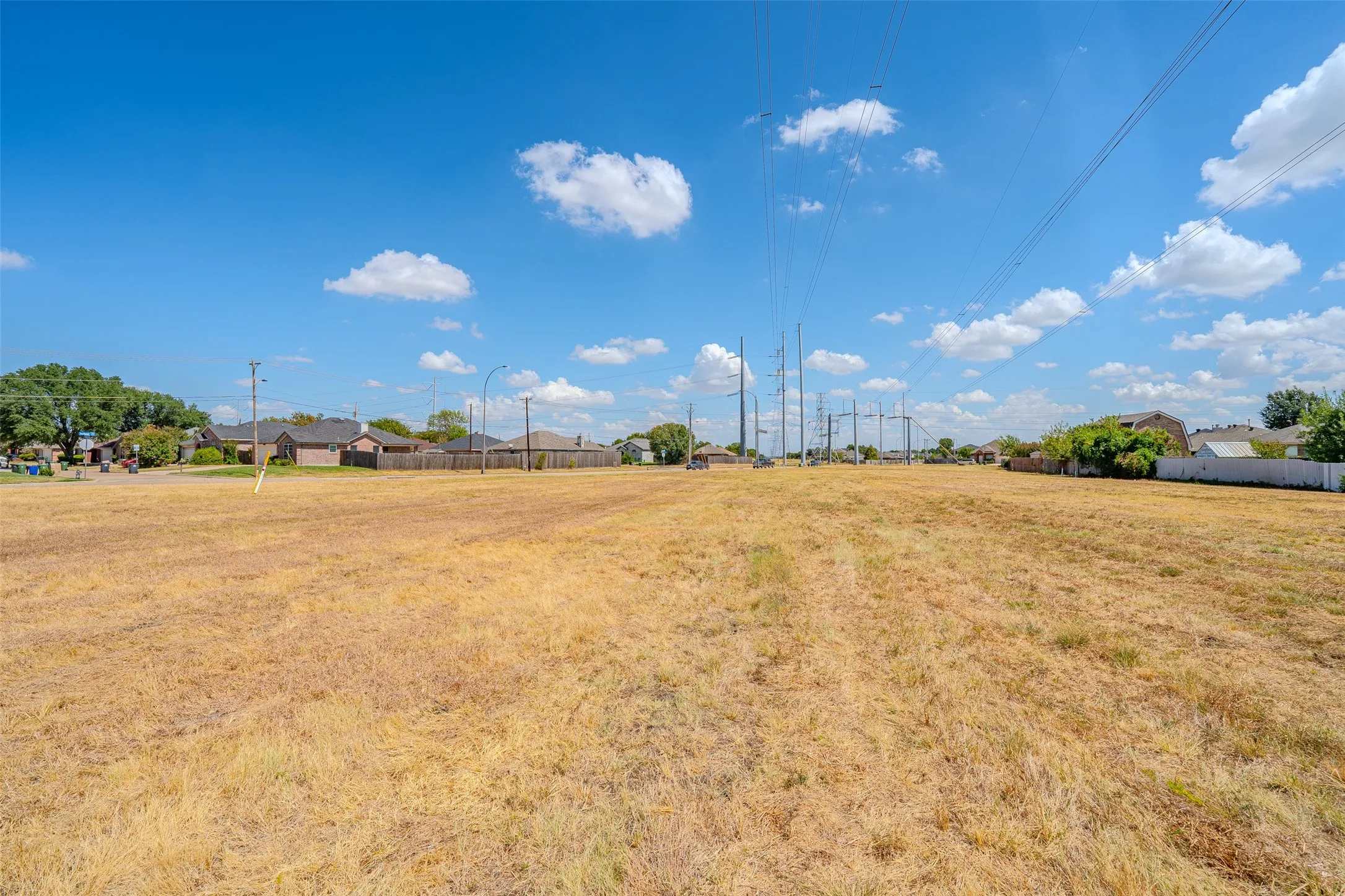 Unimproved Land For Sale in Tarrant County , 1300 Southeast Parkway, Arlington, Texas 76018, 0, 0, Garage spaces, 0 Sqft, built in 0, mls#21381789, Real Estate Agent in Arlington, Homes For Sale in Tarrant county, Homes For Sale in Arlington, Realtor in Arlington Texas, Real Estate Brokerage Independent Realty Texas, Luminita Cordes Realtor
