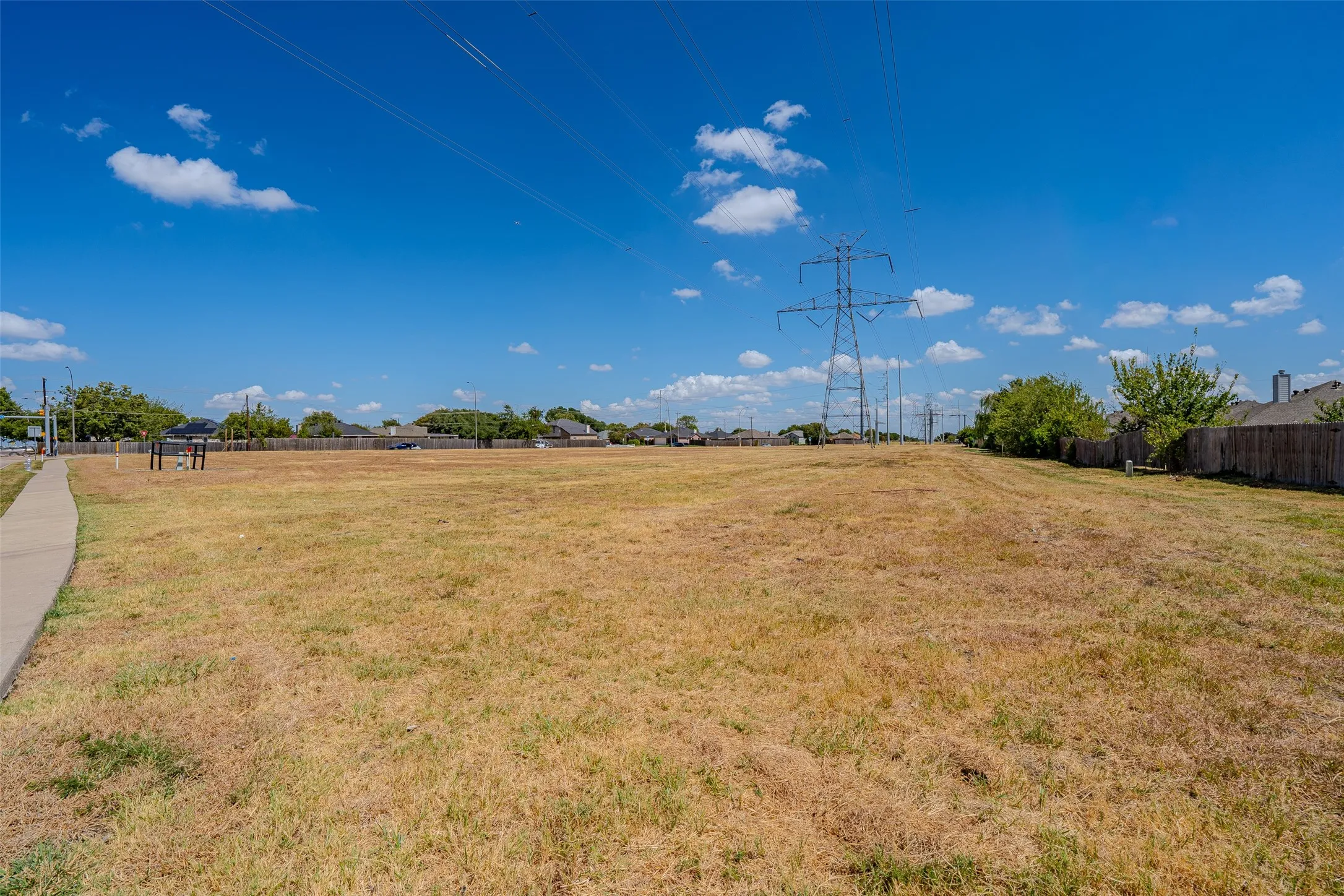 Unimproved Land For Sale in Tarrant County , 1300 Southeast Parkway, Arlington, Texas 76018, 0, 0, Garage spaces, 0 Sqft, built in 0, mls#21381789, Real Estate Agent in Arlington, Homes For Sale in Tarrant county, Homes For Sale in Arlington, Realtor in Arlington Texas, Real Estate Brokerage Independent Realty Texas, Luminita Cordes Realtor