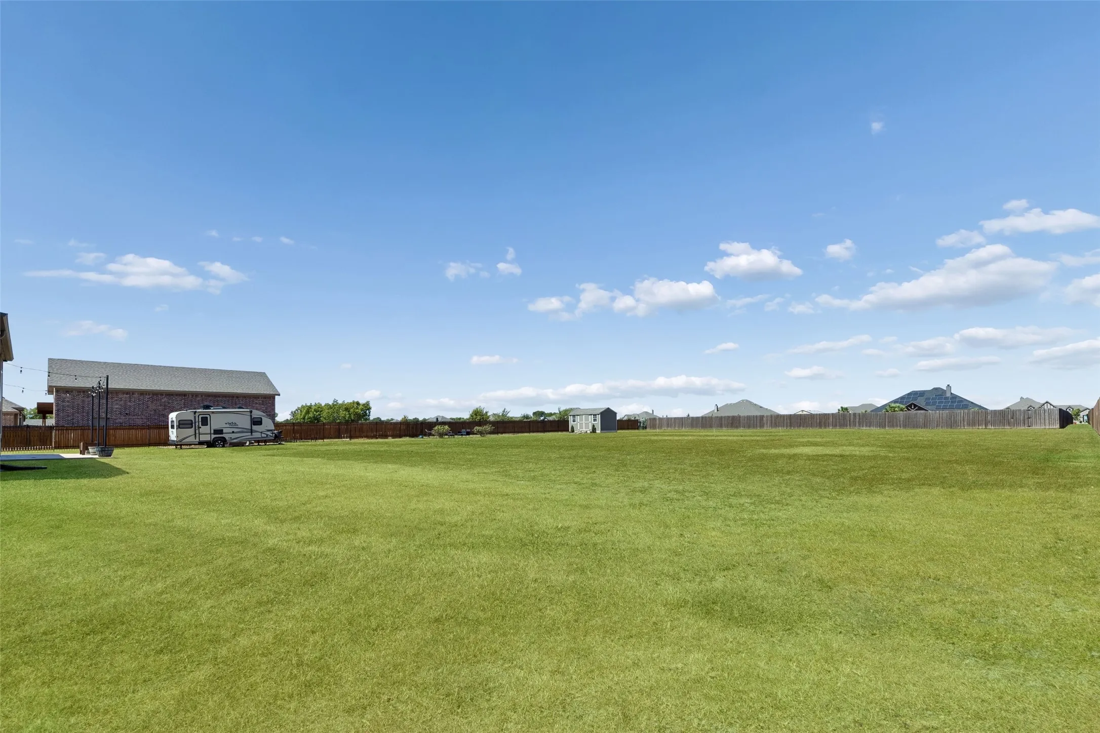 Single Family Residence For Sale in Collin County , 6925 County Road 469, Mc Kinney, Texas 75071, 4 Bedroom, 2 Bathroom, 2 Garage spaces, 2,449 Sqft, built in 2019, mls#21388464, Real Estate Agent in Mc Kinney, Homes For Sale in Collin county, Homes For Sale in Mc Kinney, Realtor in Mc Kinney Texas, Real Estate Brokerage Independent Realty Texas, Luminita Cordes Realtor