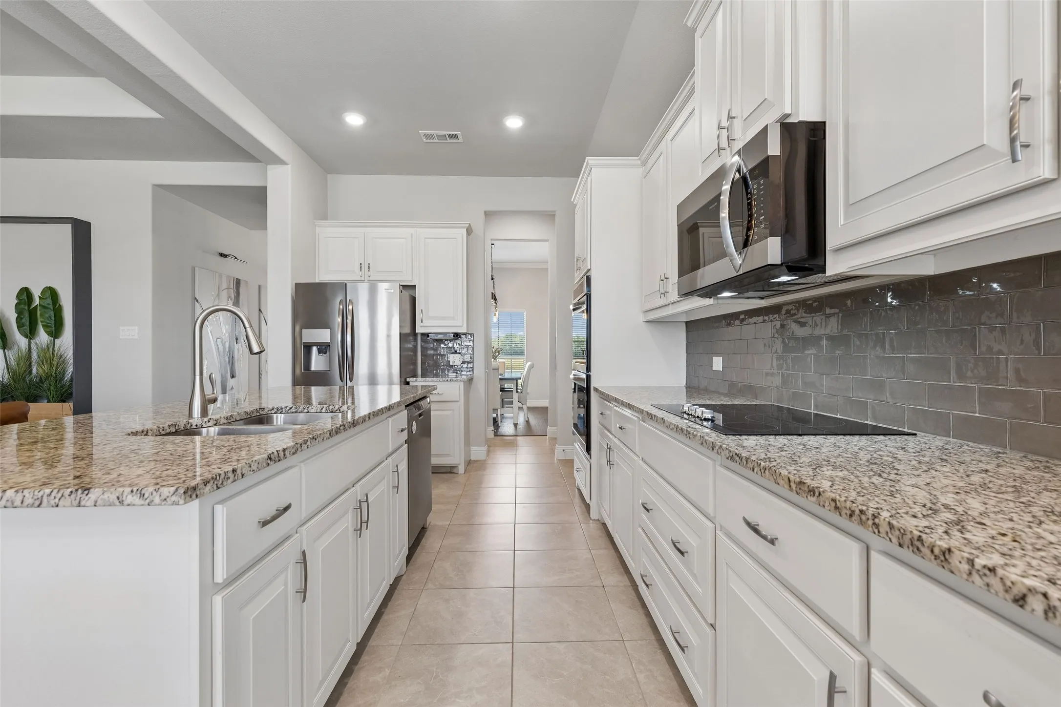 Single Family Residence For Sale in Collin County , 6925 County Road 469, Mc Kinney, Texas 75071, 4 Bedroom, 2 Bathroom, 2 Garage spaces, 2,449 Sqft, built in 2019, mls#21388464, Real Estate Agent in Mc Kinney, Homes For Sale in Collin county, Homes For Sale in Mc Kinney, Realtor in Mc Kinney Texas, Real Estate Brokerage Independent Realty Texas, Luminita Cordes Realtor