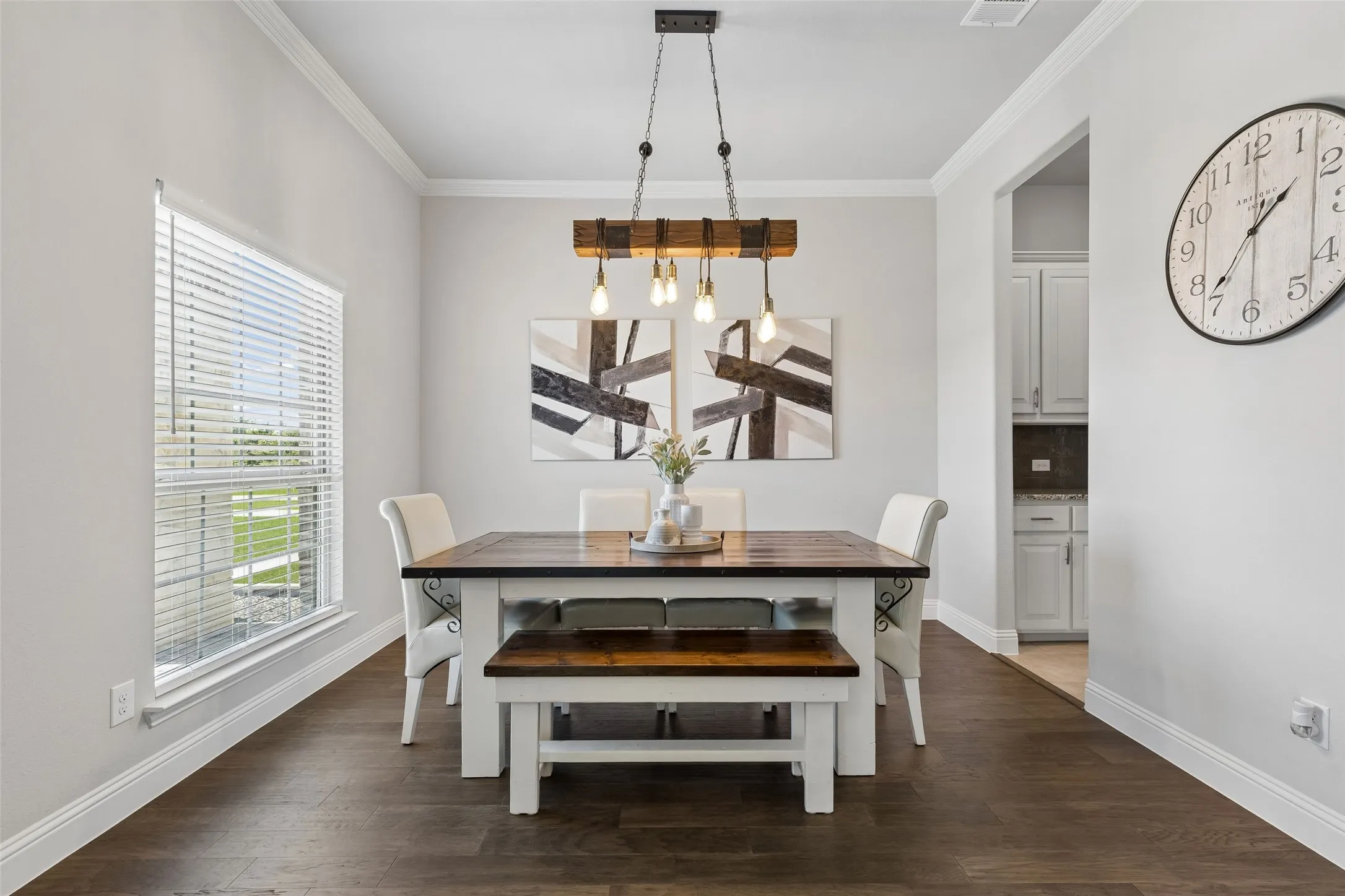 Single Family Residence For Sale in Collin County , 6925 County Road 469, Mc Kinney, Texas 75071, 4 Bedroom, 2 Bathroom, 2 Garage spaces, 2,449 Sqft, built in 2019, mls#21388464, Real Estate Agent in Mc Kinney, Homes For Sale in Collin county, Homes For Sale in Mc Kinney, Realtor in Mc Kinney Texas, Real Estate Brokerage Independent Realty Texas, Luminita Cordes Realtor