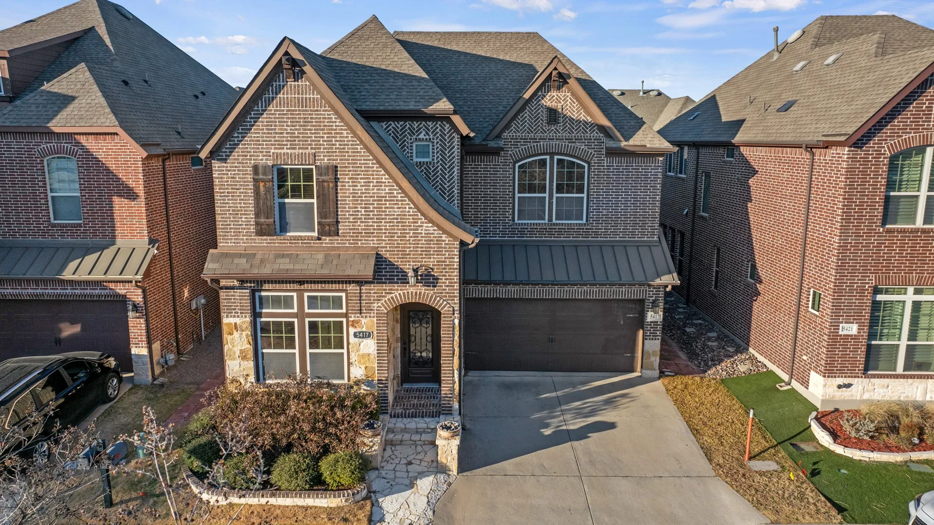 Single Family Residence For Sale in Collin County , 5417 Harbour Road, Richardson, Texas 75082, 4 Bedroom, 4 Bathroom, 2 Garage spaces, 2,930 Sqft, built in 2016, mls#21389391, Real Estate Agent in Richardson, Homes For Sale in Collin county, Homes For Sale in Richardson, Realtor in Richardson Texas, Real Estate Brokerage Independent Realty Texas, Luminita Cordes Realtor