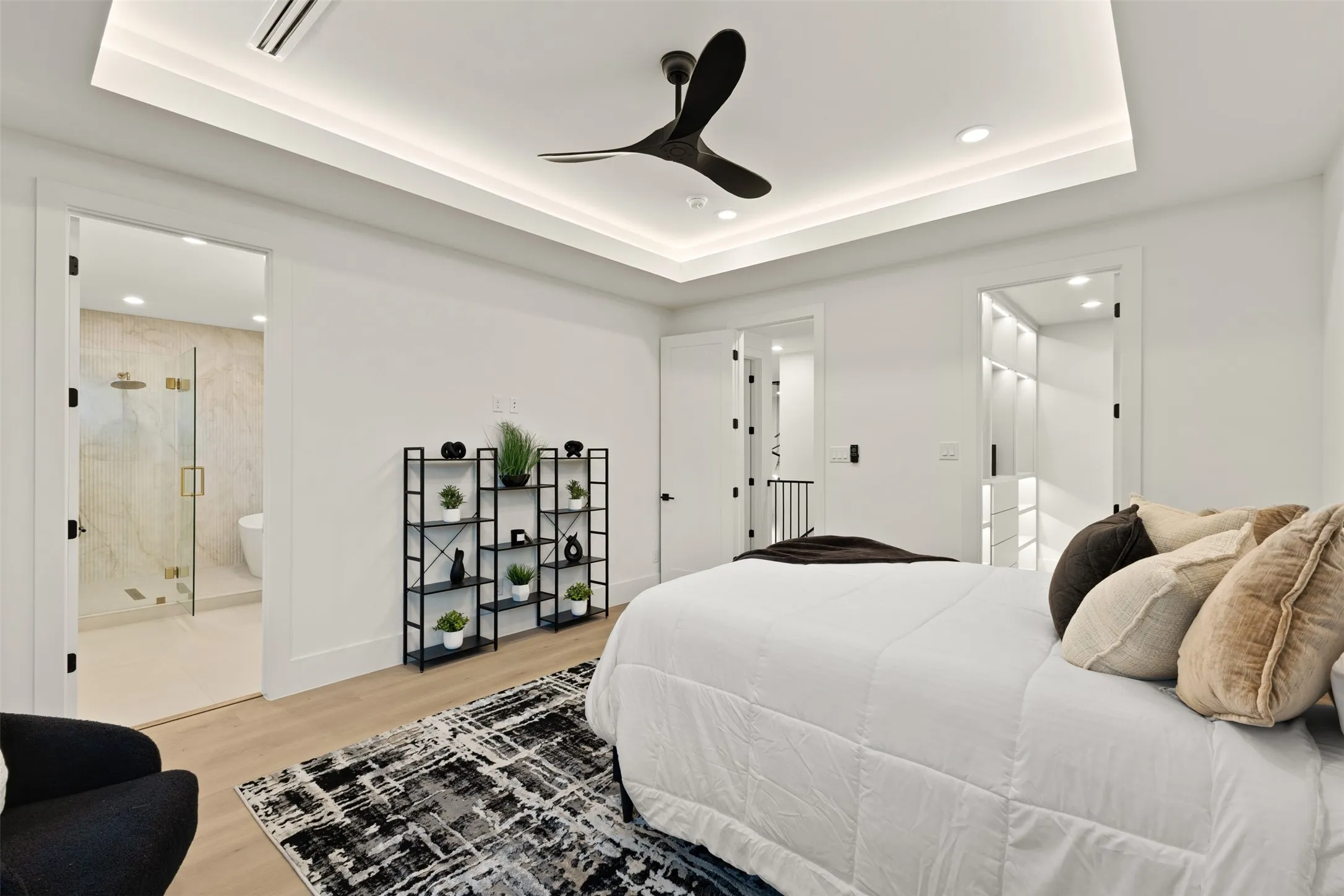 Single Family Residence For Sale in Dallas County , 433 Cleaves Street, Dallas, Texas 75203, 4 Bedroom, 3 Bathroom, 2 Garage spaces, 2,400 Sqft, built in 2026, mls#21389427, Real Estate Agent in Dallas, Homes For Sale in Dallas county, Homes For Sale in Dallas, Realtor in Dallas Texas, Real Estate Brokerage Independent Realty Texas, Luminita Cordes Realtor