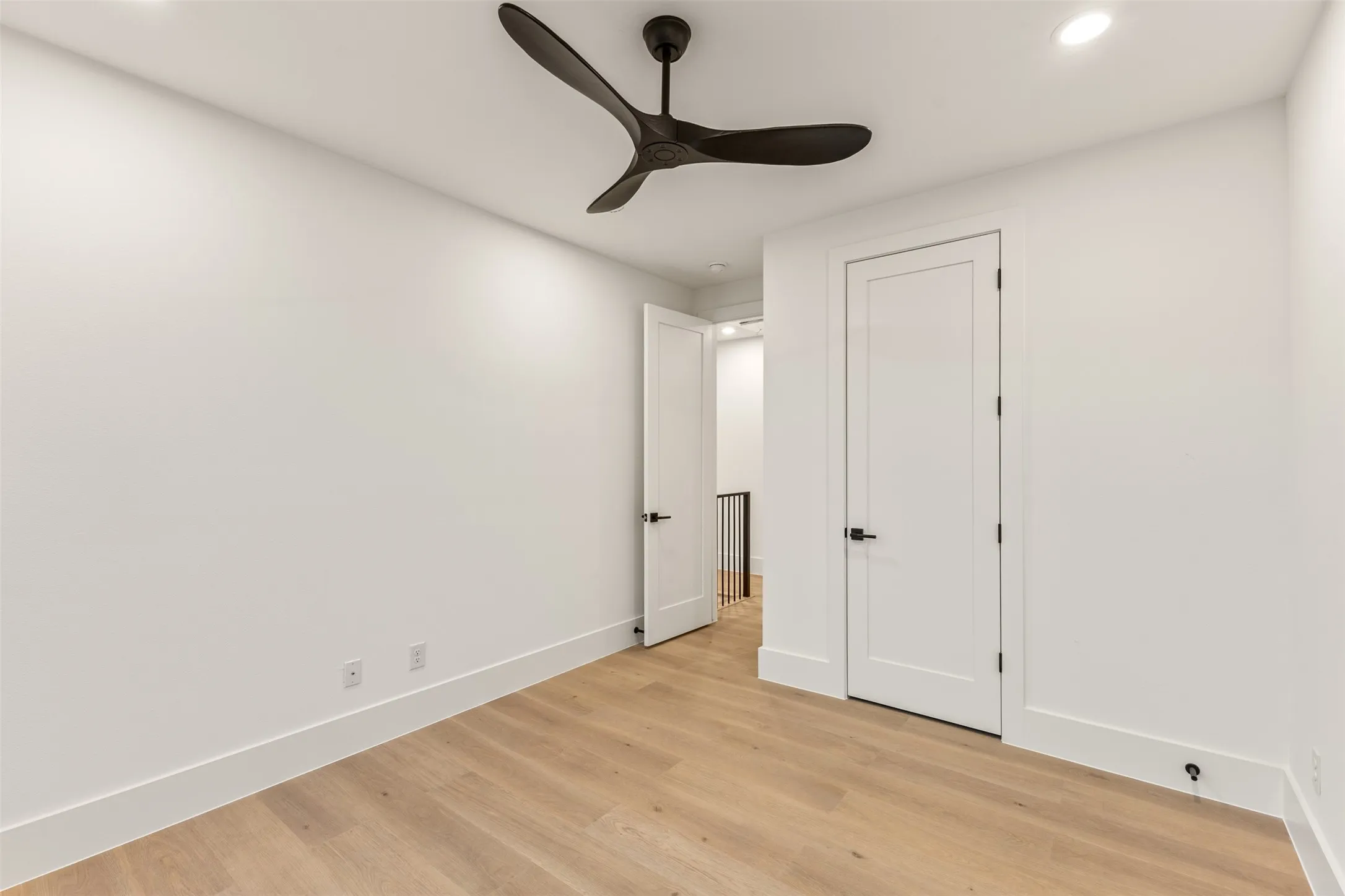 Single Family Residence For Sale in Dallas County , 433 Cleaves Street, Dallas, Texas 75203, 4 Bedroom, 3 Bathroom, 2 Garage spaces, 2,400 Sqft, built in 2026, mls#21389427, Real Estate Agent in Dallas, Homes For Sale in Dallas county, Homes For Sale in Dallas, Realtor in Dallas Texas, Real Estate Brokerage Independent Realty Texas, Luminita Cordes Realtor