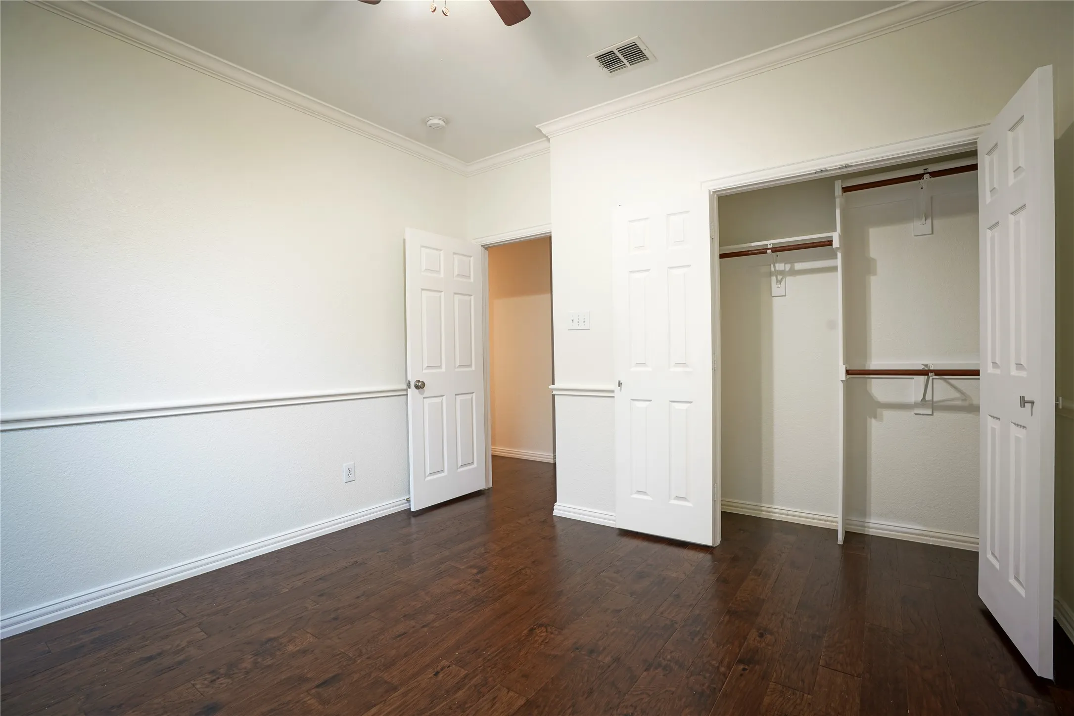 Single Family Residence For Rent in Denton County , 1659 Granite Rapids Drive, Frisco, Texas 75036, 4 Bedroom, 3 Bathroom, 2 Garage spaces, 2,613 Sqft, built in 2001, mls#21389434, Real Estate Agent in Frisco, Homes For Rent in Denton county, Homes For Rent in Frisco, Realtor in Frisco Texas, Real Estate Brokerage Independent Realty Texas, Luminita Cordes Realtor