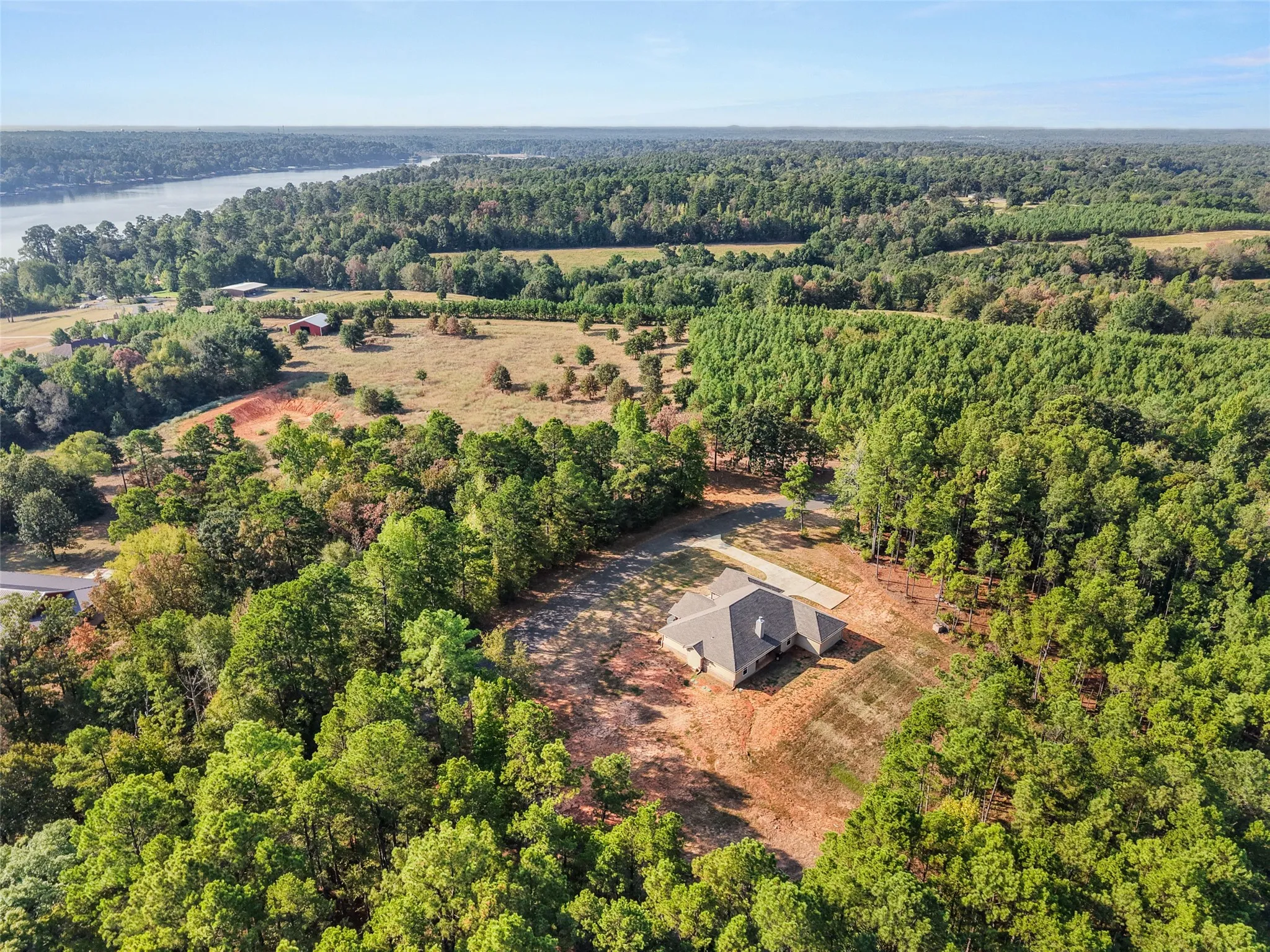 Single Family Residence For Sale in Upshur County , 525 Lake Gladewater Road, Gladewater, Texas 75647, 3 Bedroom, 2 Bathroom, 2 Garage spaces, 2,207 Sqft, built in 2023, mls#21389437, Real Estate Agent in Gladewater, Homes For Sale in Upshur county, Homes For Sale in Gladewater, Realtor in Gladewater Texas, Real Estate Brokerage Independent Realty Texas, Luminita Cordes Realtor
