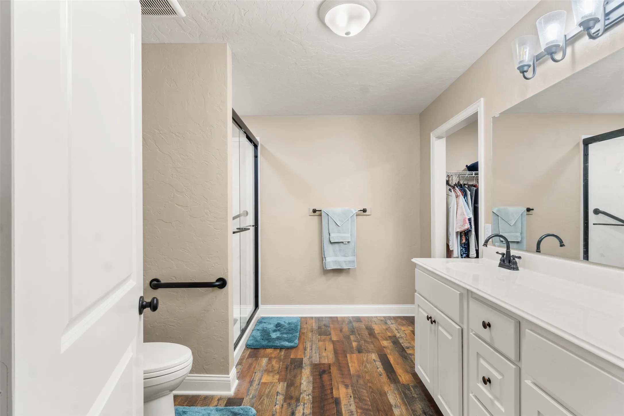 Single Family Residence For Sale in Upshur County , 525 Lake Gladewater Road, Gladewater, Texas 75647, 3 Bedroom, 2 Bathroom, 2 Garage spaces, 2,207 Sqft, built in 2023, mls#21389437, Real Estate Agent in Gladewater, Homes For Sale in Upshur county, Homes For Sale in Gladewater, Realtor in Gladewater Texas, Real Estate Brokerage Independent Realty Texas, Luminita Cordes Realtor