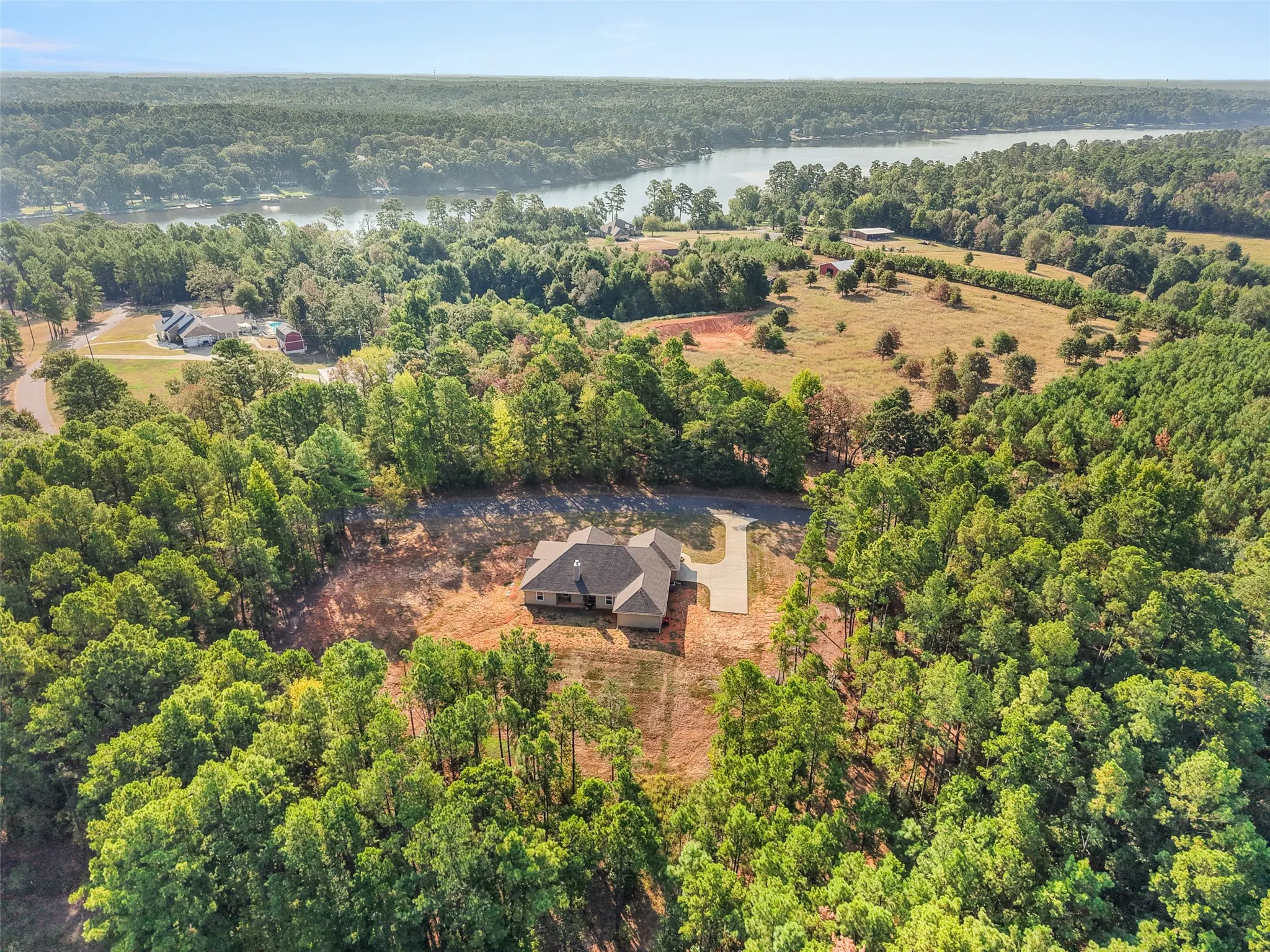 Single Family Residence For Sale in Upshur County , 525 Lake Gladewater Road, Gladewater, Texas 75647, 3 Bedroom, 2 Bathroom, 2 Garage spaces, 2,207 Sqft, built in 2023, mls#21389437, Real Estate Agent in Gladewater, Homes For Sale in Upshur county, Homes For Sale in Gladewater, Realtor in Gladewater Texas, Real Estate Brokerage Independent Realty Texas, Luminita Cordes Realtor