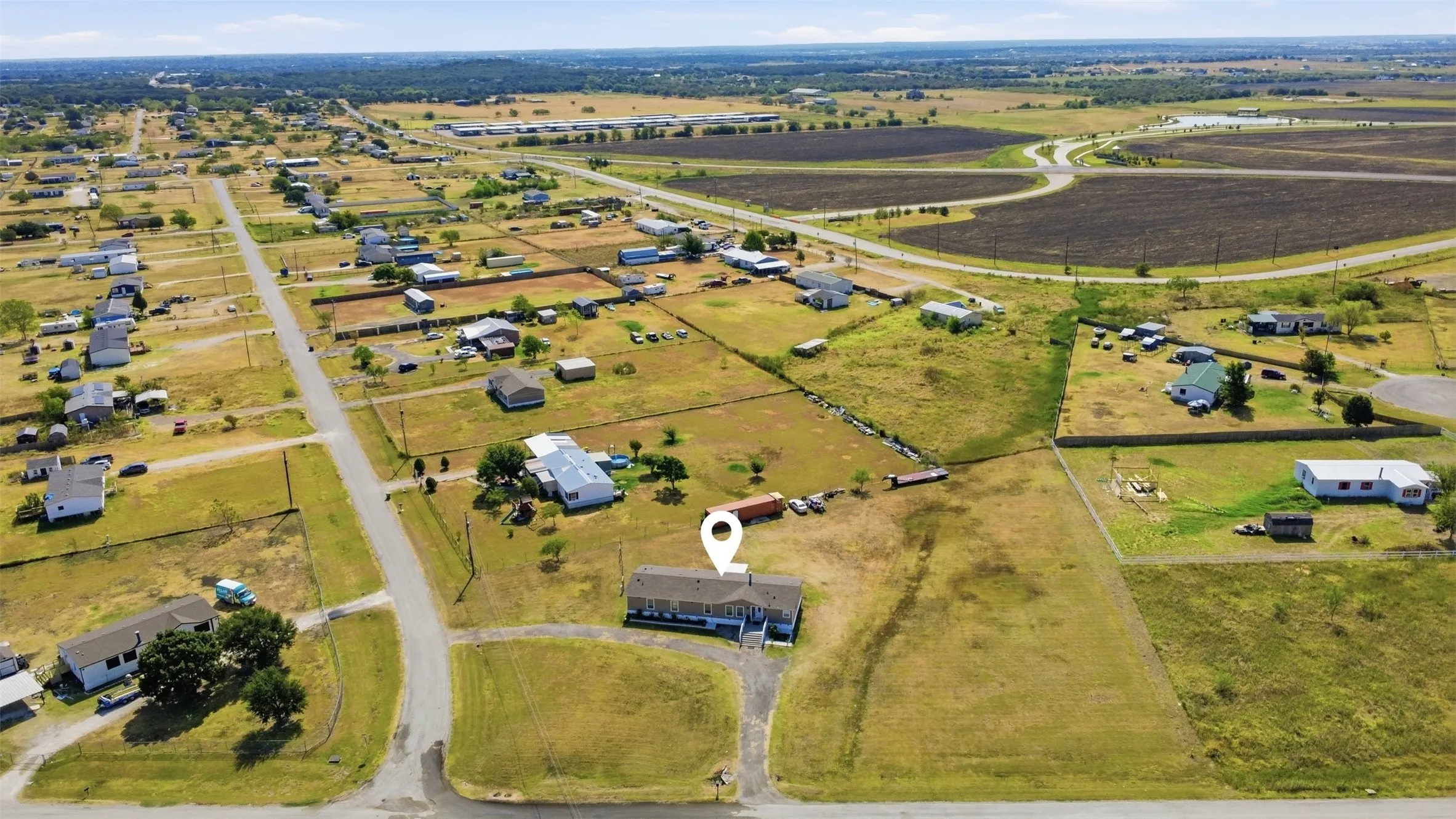 Manufactured Home For Sale in Johnson County , 5812 Black Springs Lane, Joshua, Texas 76058, 4 Bedroom, 4 Bathroom, Garage spaces, 2,128 Sqft, built in 1996, mls#21388872, Real Estate Agent in Joshua, Homes For Sale in Johnson county, Homes For Sale in Joshua, Realtor in Joshua Texas, Real Estate Brokerage Independent Realty Texas, Luminita Cordes Realtor