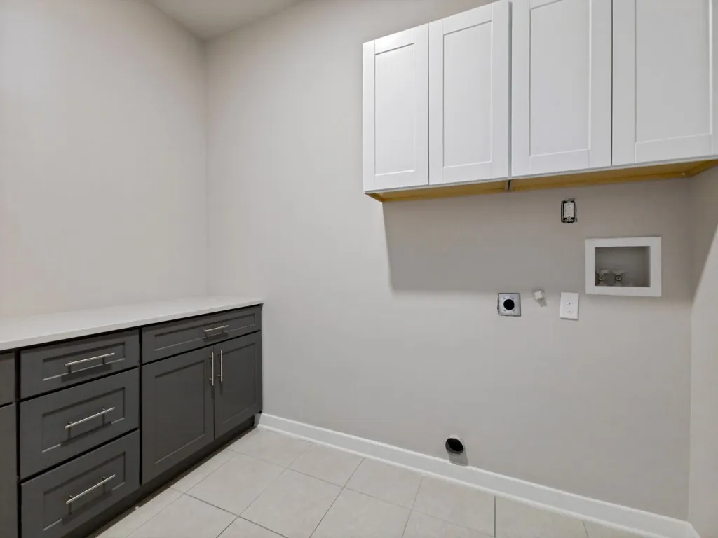 Single Family Residence For Sale in Dallas County , 5611 Richmond Avenue, Dallas, Texas 75206, 5 Bedroom, 4 Bathroom, Garage spaces, 3,734 Sqft, built in 1927, mls#21385847, Real Estate Agent in Dallas, Homes For Sale in Dallas county, Homes For Sale in Dallas, Realtor in Dallas Texas, Real Estate Brokerage Independent Realty Texas, Luminita Cordes Realtor