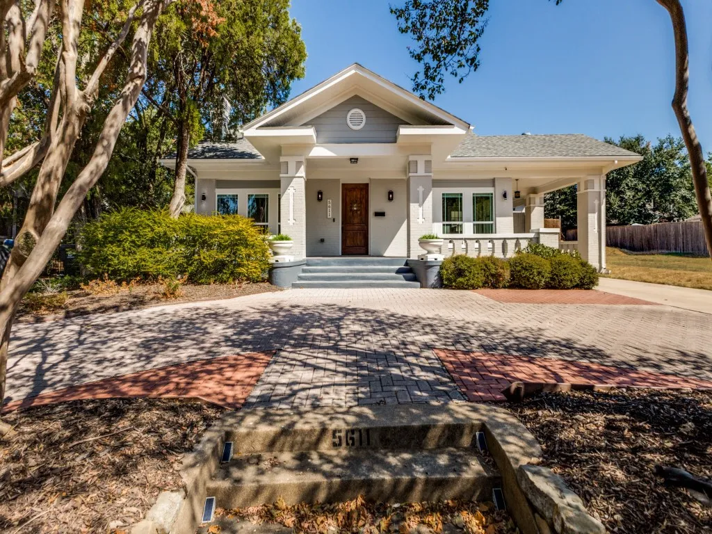 Single Family Residence For Sale