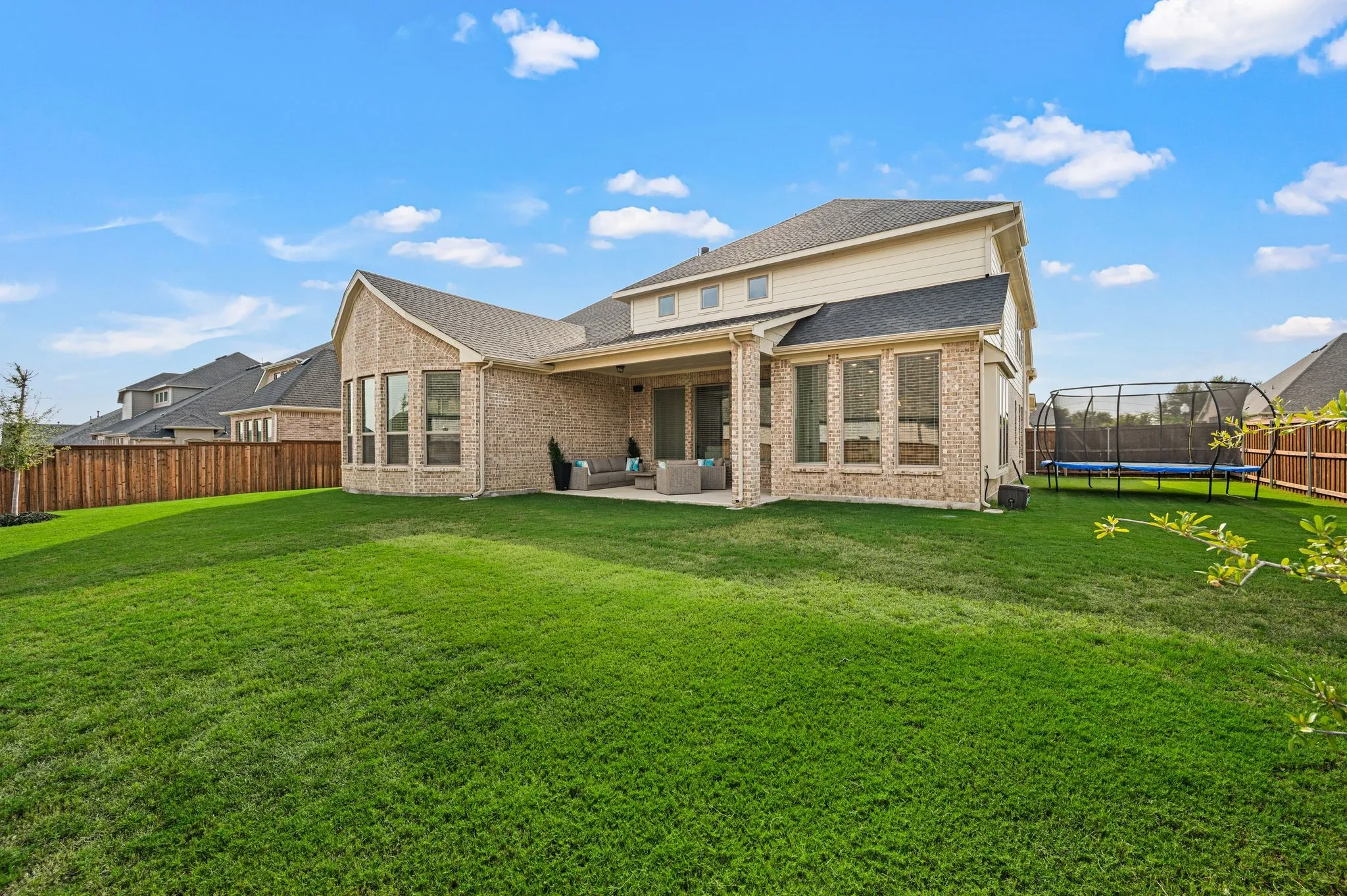 Single Family Residence For Sale in Tarrant County , 2008 Hamilton Park Drive, Mansfield, Texas 76063, 5 Bedroom, 5 Bathroom, 3 Garage spaces, 4,095 Sqft, built in 2024, mls#21389000, Real Estate Agent in Mansfield, Homes For Sale in Tarrant county, Homes For Sale in Mansfield, Realtor in Mansfield Texas, Real Estate Brokerage Independent Realty Texas, Luminita Cordes Realtor