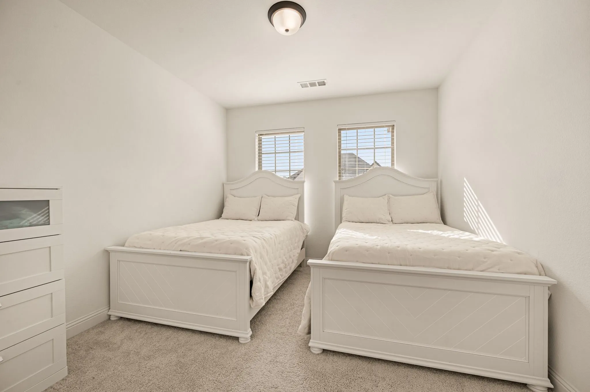 Single Family Residence For Sale in Tarrant County , 2008 Hamilton Park Drive, Mansfield, Texas 76063, 5 Bedroom, 5 Bathroom, 3 Garage spaces, 4,095 Sqft, built in 2024, mls#21389000, Real Estate Agent in Mansfield, Homes For Sale in Tarrant county, Homes For Sale in Mansfield, Realtor in Mansfield Texas, Real Estate Brokerage Independent Realty Texas, Luminita Cordes Realtor
