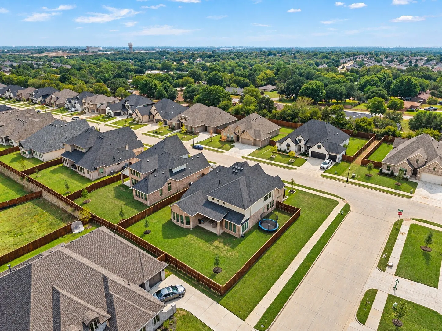 Single Family Residence For Sale in Tarrant County , 2008 Hamilton Park Drive, Mansfield, Texas 76063, 5 Bedroom, 5 Bathroom, 3 Garage spaces, 4,095 Sqft, built in 2024, mls#21389000, Real Estate Agent in Mansfield, Homes For Sale in Tarrant county, Homes For Sale in Mansfield, Realtor in Mansfield Texas, Real Estate Brokerage Independent Realty Texas, Luminita Cordes Realtor