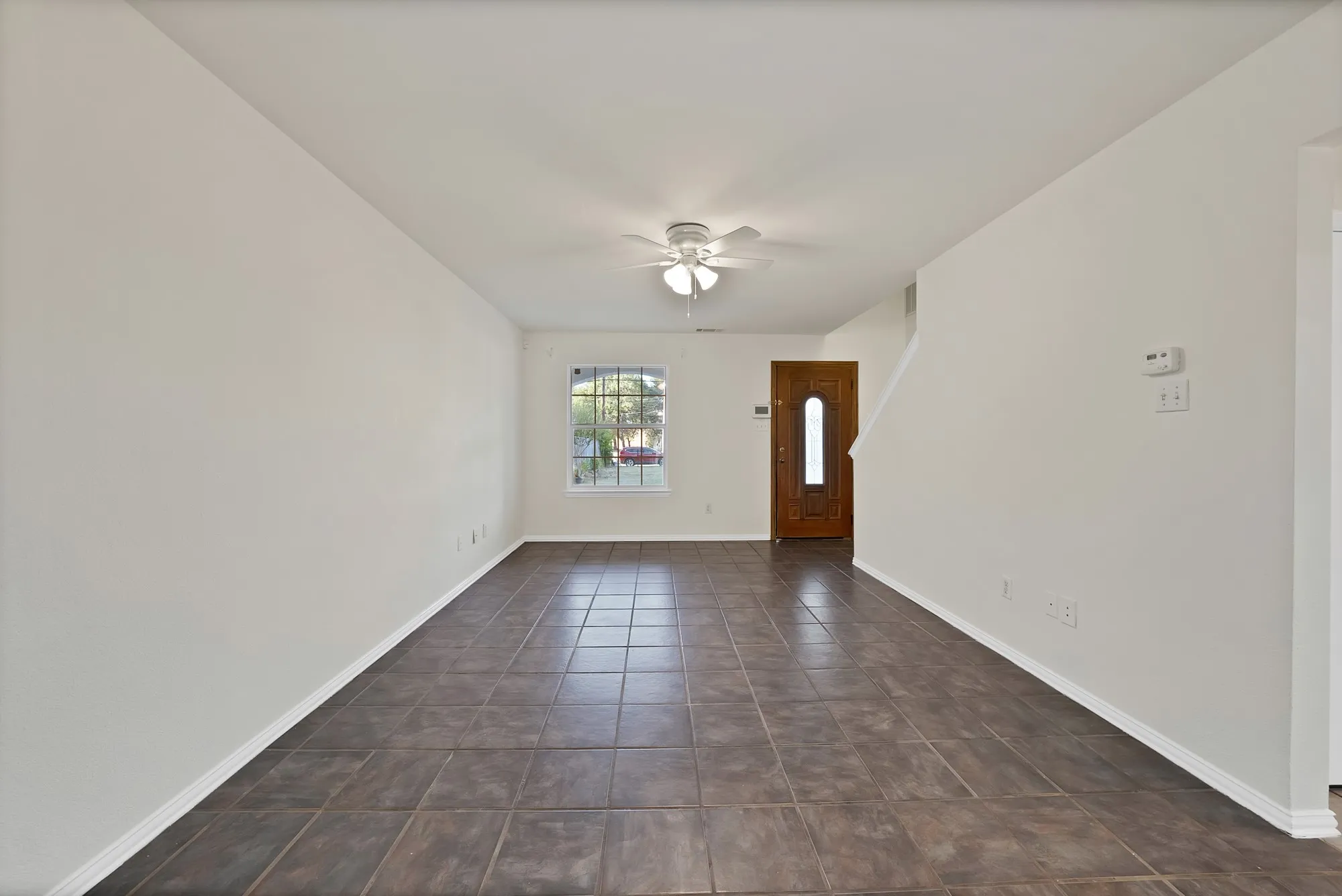 Single Family Residence For Sale in Dallas County , 3022 Canada Drive, Dallas, Texas 75212, 4 Bedroom, 2 Bathroom, 2 Garage spaces, 1,622 Sqft, built in 2005, mls#21389319, Real Estate Agent in Dallas, Homes For Sale in Dallas county, Homes For Sale in Dallas, Realtor in Dallas Texas, Real Estate Brokerage Independent Realty Texas, Luminita Cordes Realtor