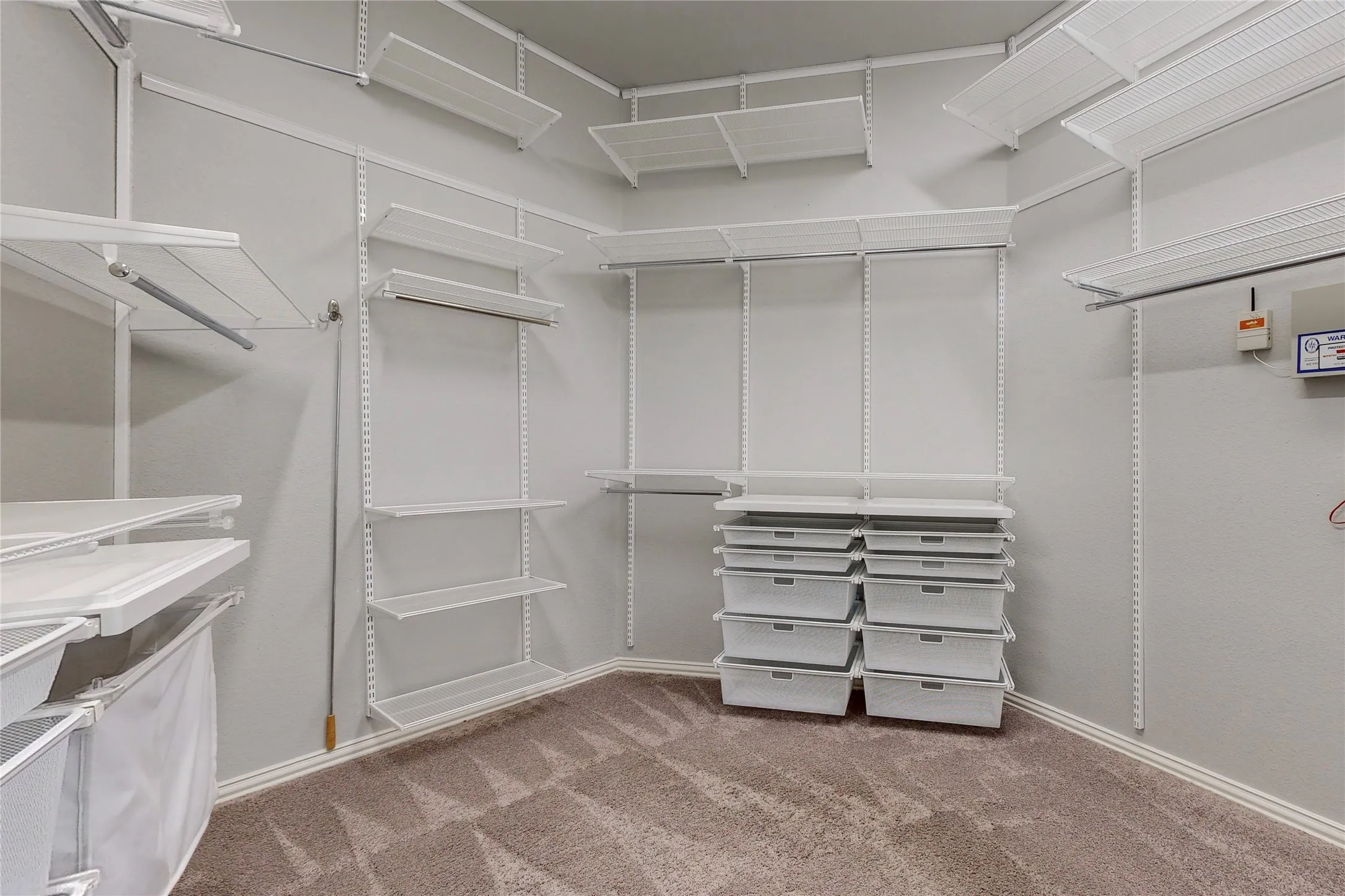 Single Family Residence For Rent in Collin County , 1234 Covina Court, Allen, Texas 75013, 5 Bedroom, 4 Bathroom, 1 Garage spaces, 3,431 Sqft, built in 1995, mls#21389451, Real Estate Agent in Allen, Homes For Rent in Collin county, Homes For Rent in Allen, Realtor in Allen Texas, Real Estate Brokerage Independent Realty Texas, Luminita Cordes Realtor