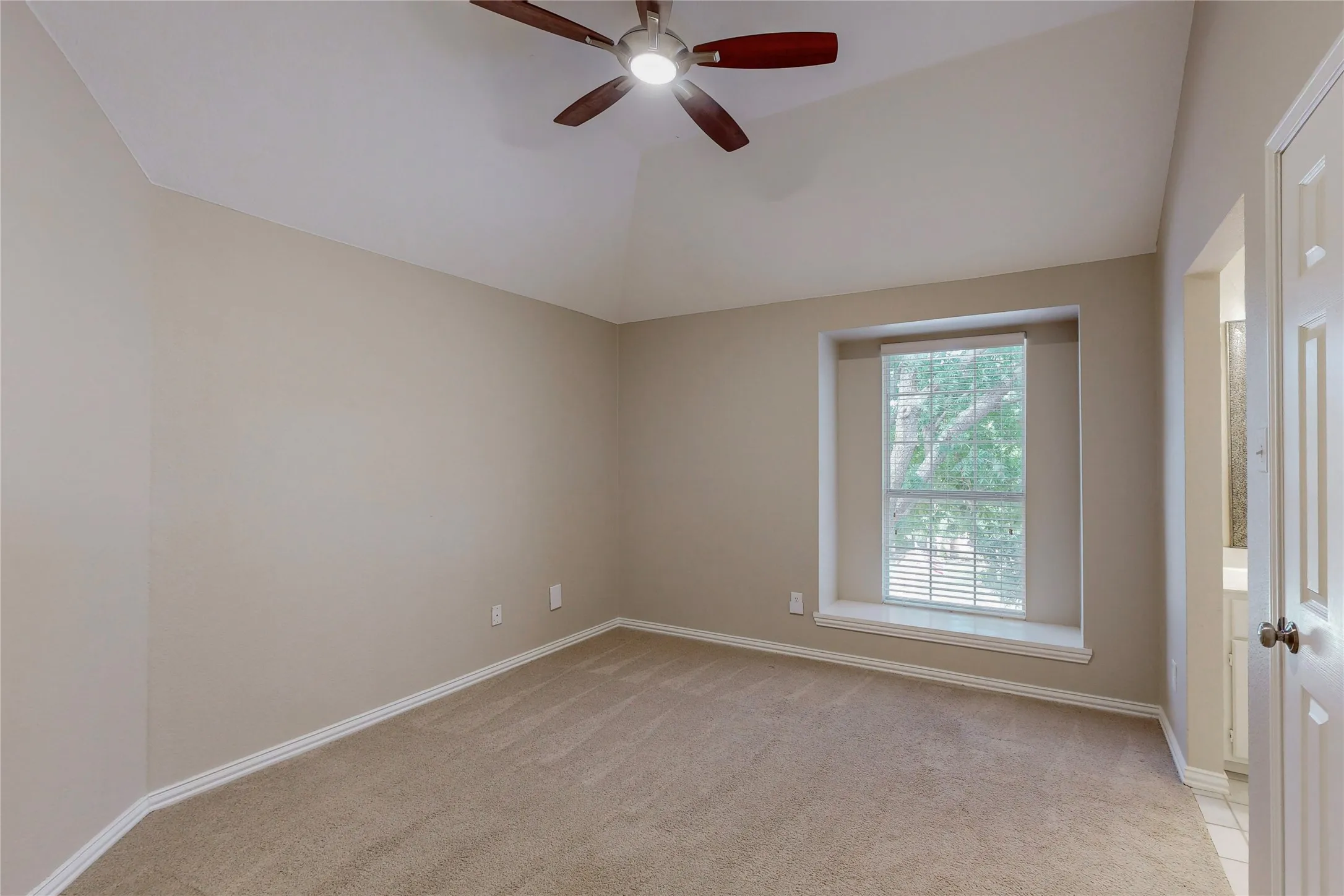 Single Family Residence For Rent in Collin County , 1234 Covina Court, Allen, Texas 75013, 5 Bedroom, 4 Bathroom, 1 Garage spaces, 3,431 Sqft, built in 1995, mls#21389451, Real Estate Agent in Allen, Homes For Rent in Collin county, Homes For Rent in Allen, Realtor in Allen Texas, Real Estate Brokerage Independent Realty Texas, Luminita Cordes Realtor