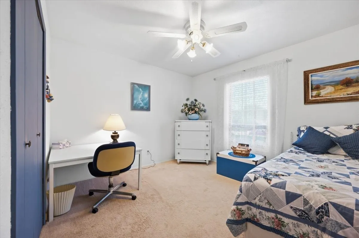 Single Family Residence For Sale in Dallas County , 7205 Cloverglen Drive, Dallas, Texas 75249, 4 Bedroom, 2 Bathroom, 2 Garage spaces, 2,102 Sqft, built in 1978, mls#21388674, Real Estate Agent in Dallas, Homes For Sale in Dallas county, Homes For Sale in Dallas, Realtor in Dallas Texas, Real Estate Brokerage Independent Realty Texas, Luminita Cordes Realtor