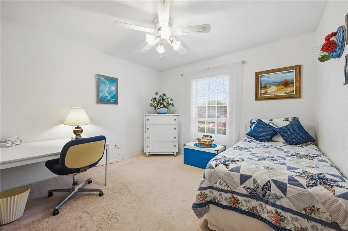Single Family Residence For Sale in Dallas County , 7205 Cloverglen Drive, Dallas, Texas 75249, 4 Bedroom, 2 Bathroom, 2 Garage spaces, 2,102 Sqft, built in 1978, mls#21388674, Real Estate Agent in Dallas, Homes For Sale in Dallas county, Homes For Sale in Dallas, Realtor in Dallas Texas, Real Estate Brokerage Independent Realty Texas, Luminita Cordes Realtor