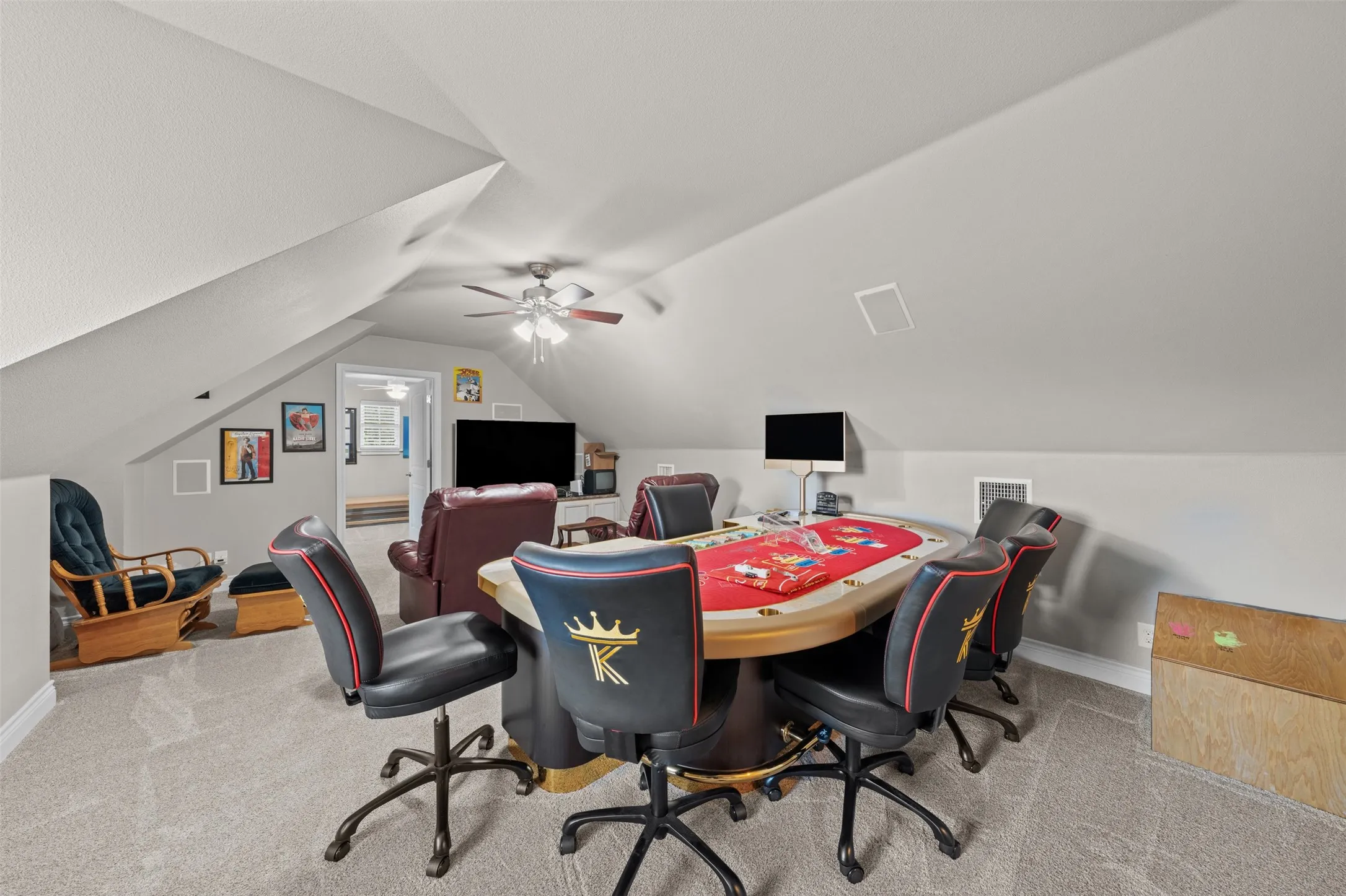 Single Family Residence For Sale in Bell County , 6605 Tollbridge Road, Belton, Texas 76513, 11 Bedroom, 9 Bathroom, 3 Garage spaces, 7,721 Sqft, built in 2009, mls#21387217, Real Estate Agent in Belton, Homes For Sale in Bell county, Homes For Sale in Belton, Realtor in Belton Texas, Real Estate Brokerage Independent Realty Texas, Luminita Cordes Realtor