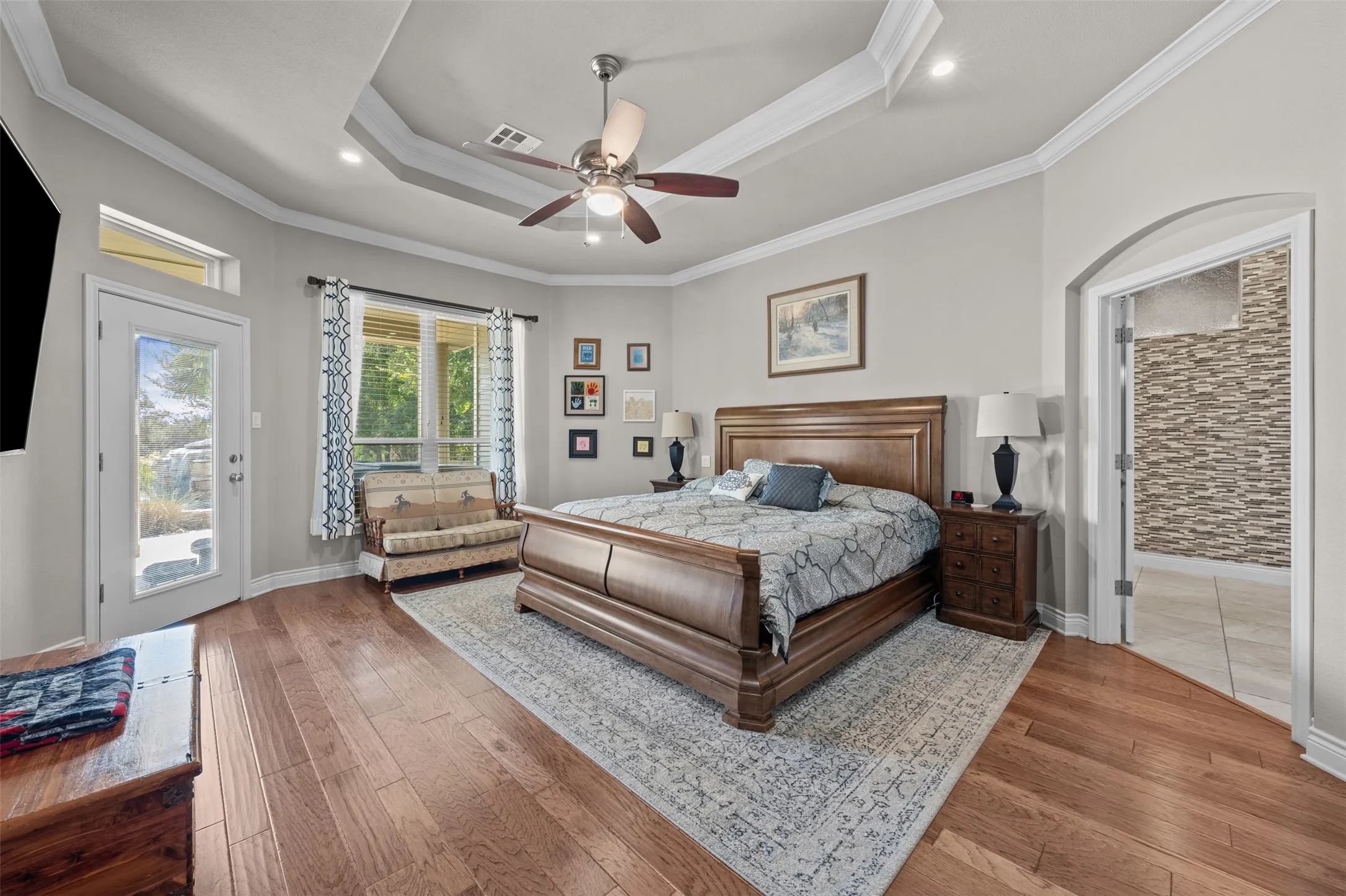 Single Family Residence For Sale in Bell County , 6605 Tollbridge Road, Belton, Texas 76513, 11 Bedroom, 9 Bathroom, 3 Garage spaces, 7,721 Sqft, built in 2009, mls#21387217, Real Estate Agent in Belton, Homes For Sale in Bell county, Homes For Sale in Belton, Realtor in Belton Texas, Real Estate Brokerage Independent Realty Texas, Luminita Cordes Realtor