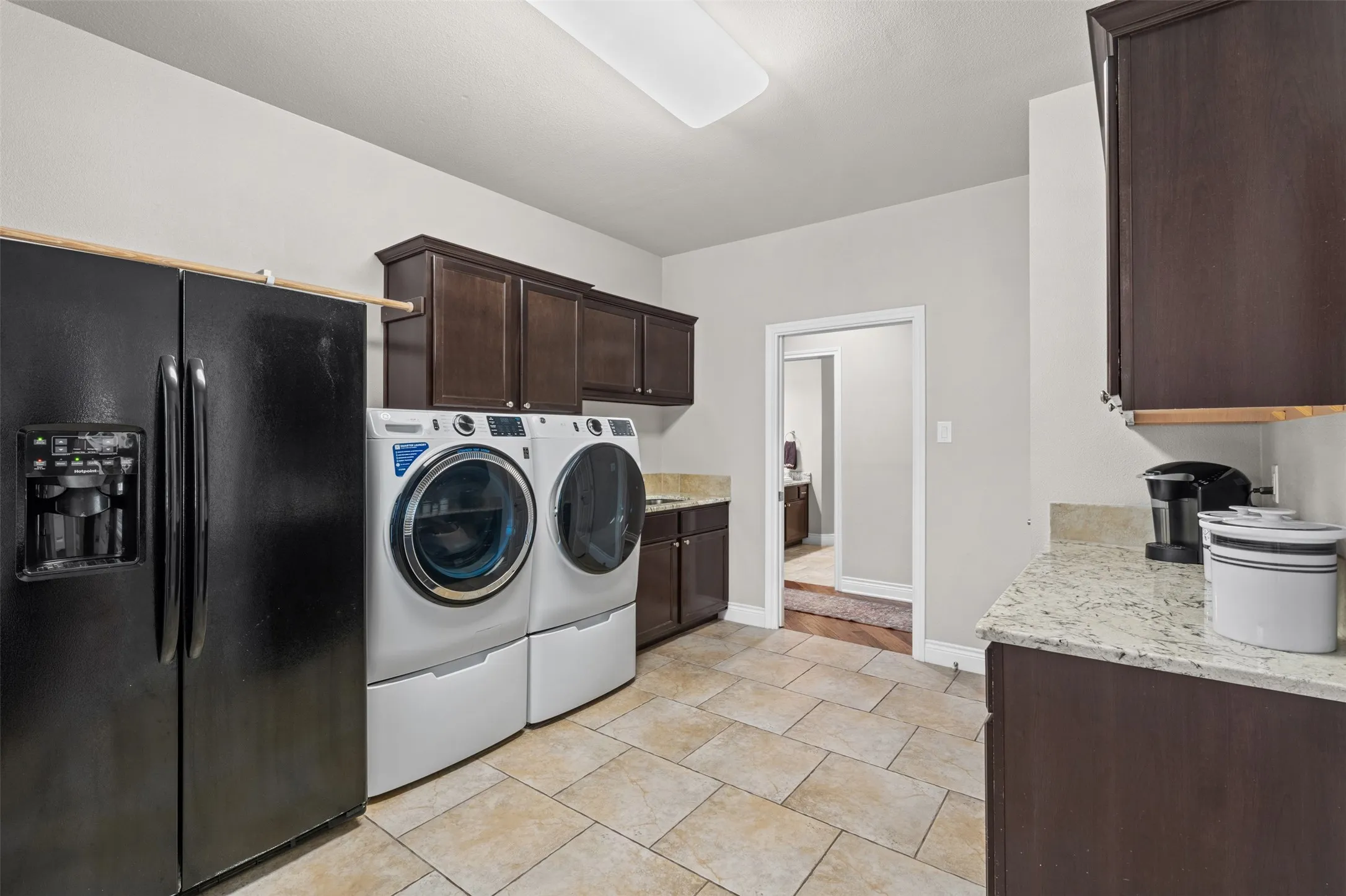 Single Family Residence For Sale in Bell County , 6605 Tollbridge Road, Belton, Texas 76513, 11 Bedroom, 9 Bathroom, 3 Garage spaces, 7,721 Sqft, built in 2009, mls#21387217, Real Estate Agent in Belton, Homes For Sale in Bell county, Homes For Sale in Belton, Realtor in Belton Texas, Real Estate Brokerage Independent Realty Texas, Luminita Cordes Realtor
