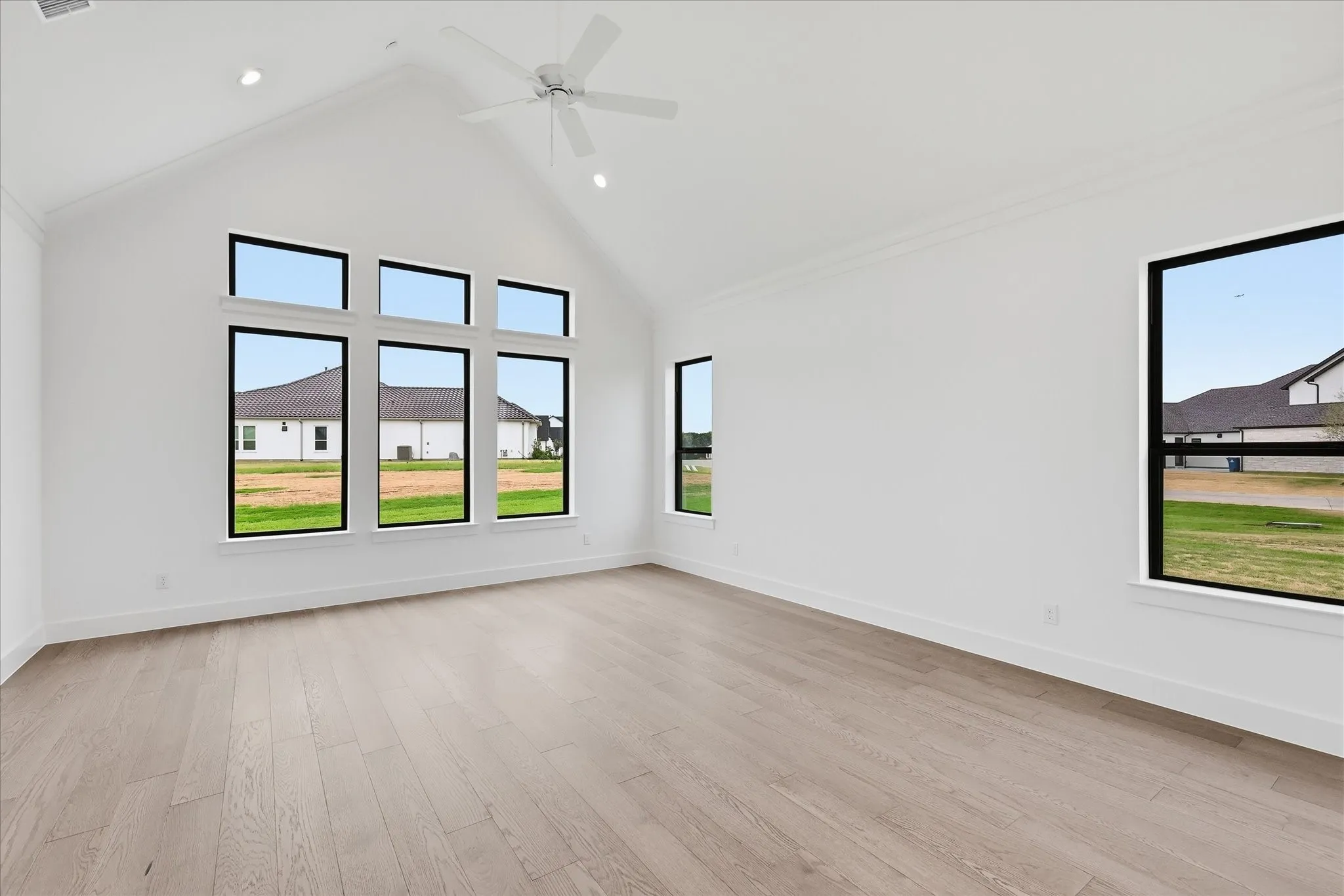 Single Family Residence For Sale in Denton County , 1303 Live Oak Lane, Oak Point, Texas 75068, 4 Bedroom, 5 Bathroom, 4 Garage spaces, 3,293 Sqft, built in 2026, mls#21389463, Real Estate Agent in Oak Point, Homes For Sale in Denton county, Homes For Sale in Oak Point, Realtor in Oak Point Texas, Real Estate Brokerage Independent Realty Texas, Luminita Cordes Realtor