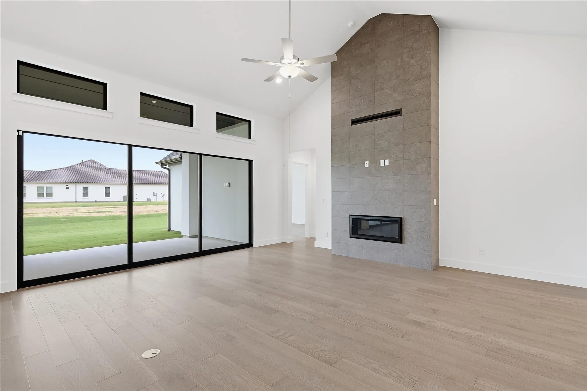 Single Family Residence For Sale in Denton County , 1303 Live Oak Lane, Oak Point, Texas 75068, 4 Bedroom, 5 Bathroom, 4 Garage spaces, 3,293 Sqft, built in 2026, mls#21389463, Real Estate Agent in Oak Point, Homes For Sale in Denton county, Homes For Sale in Oak Point, Realtor in Oak Point Texas, Real Estate Brokerage Independent Realty Texas, Luminita Cordes Realtor