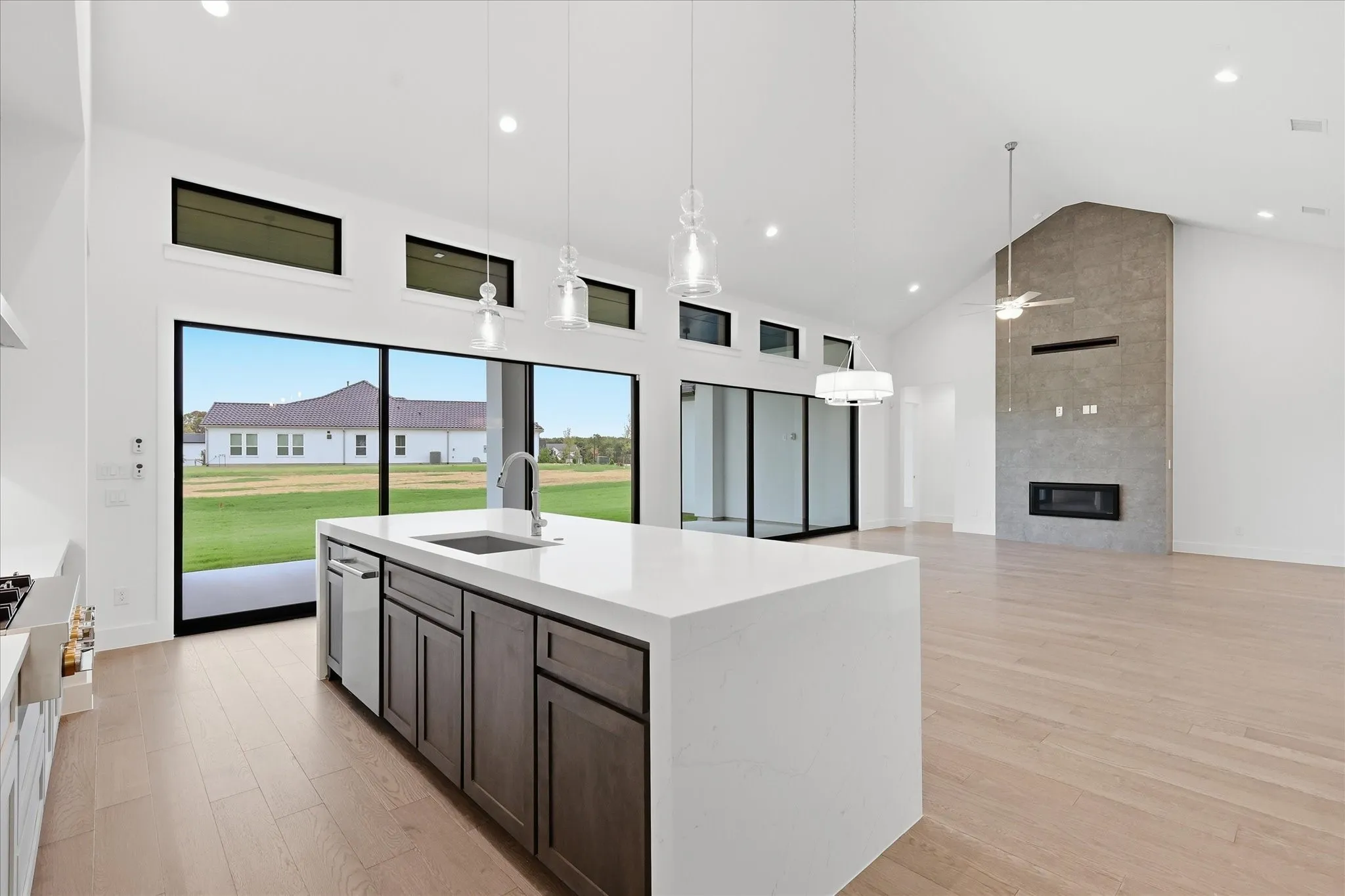 Single Family Residence For Sale in Denton County , 1303 Live Oak Lane, Oak Point, Texas 75068, 4 Bedroom, 5 Bathroom, 4 Garage spaces, 3,293 Sqft, built in 2026, mls#21389463, Real Estate Agent in Oak Point, Homes For Sale in Denton county, Homes For Sale in Oak Point, Realtor in Oak Point Texas, Real Estate Brokerage Independent Realty Texas, Luminita Cordes Realtor