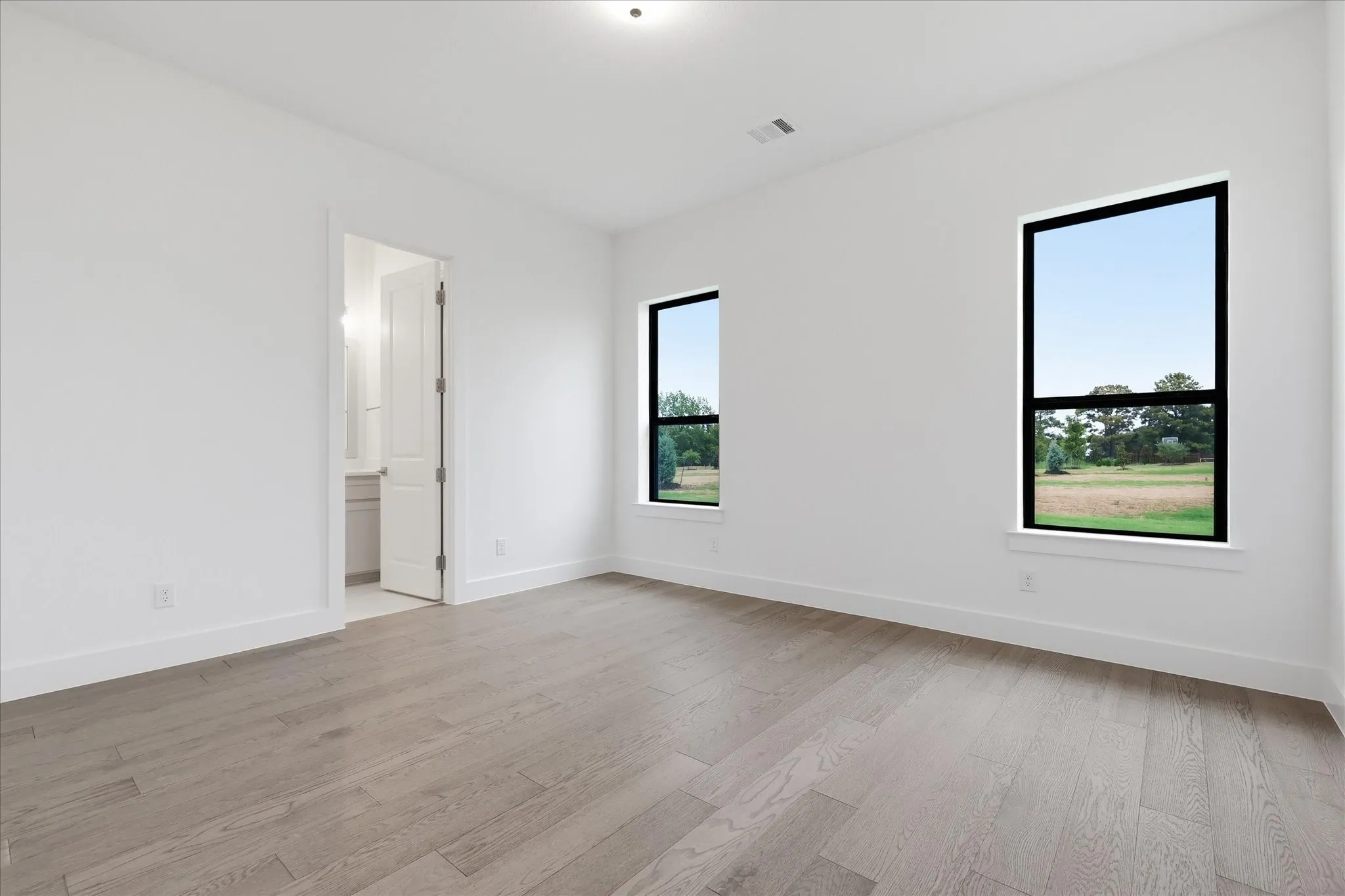 Single Family Residence For Sale in Denton County , 1303 Live Oak Lane, Oak Point, Texas 75068, 4 Bedroom, 5 Bathroom, 4 Garage spaces, 3,293 Sqft, built in 2026, mls#21389463, Real Estate Agent in Oak Point, Homes For Sale in Denton county, Homes For Sale in Oak Point, Realtor in Oak Point Texas, Real Estate Brokerage Independent Realty Texas, Luminita Cordes Realtor