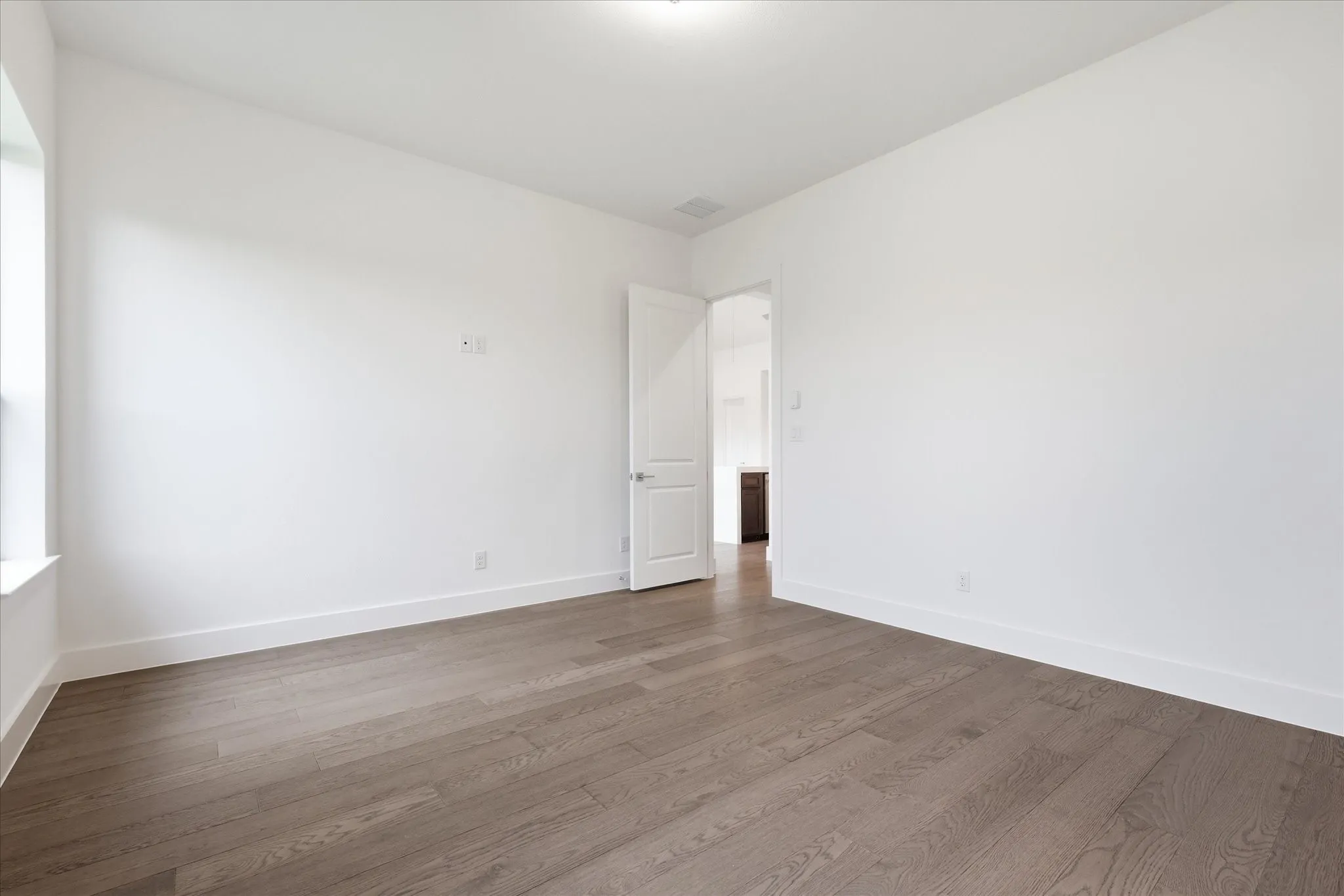 Single Family Residence For Sale in Denton County , 1303 Live Oak Lane, Oak Point, Texas 75068, 4 Bedroom, 5 Bathroom, 4 Garage spaces, 3,293 Sqft, built in 2026, mls#21389463, Real Estate Agent in Oak Point, Homes For Sale in Denton county, Homes For Sale in Oak Point, Realtor in Oak Point Texas, Real Estate Brokerage Independent Realty Texas, Luminita Cordes Realtor