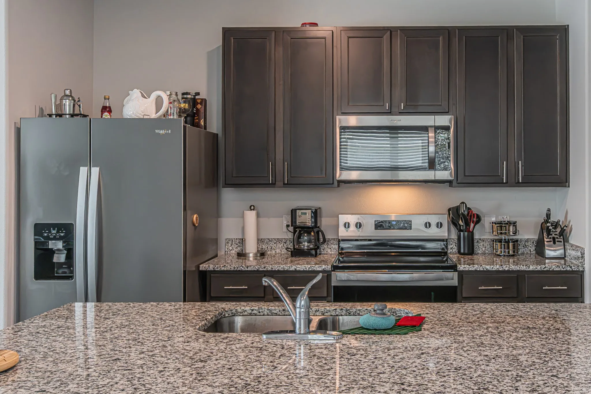 Single Family Residence For Rent in Tarrant County , 2421 Dahlia Drive, Fort Worth, Texas 76123, 4 Bedroom, 3 Bathroom, 2 Garage spaces, 2,032 Sqft, built in 2024, mls#21389383, Real Estate Agent in Fort Worth, Homes For Rent in Tarrant county, Homes For Rent in Fort Worth, Realtor in Fort Worth Texas, Real Estate Brokerage Independent Realty Texas, Luminita Cordes Realtor