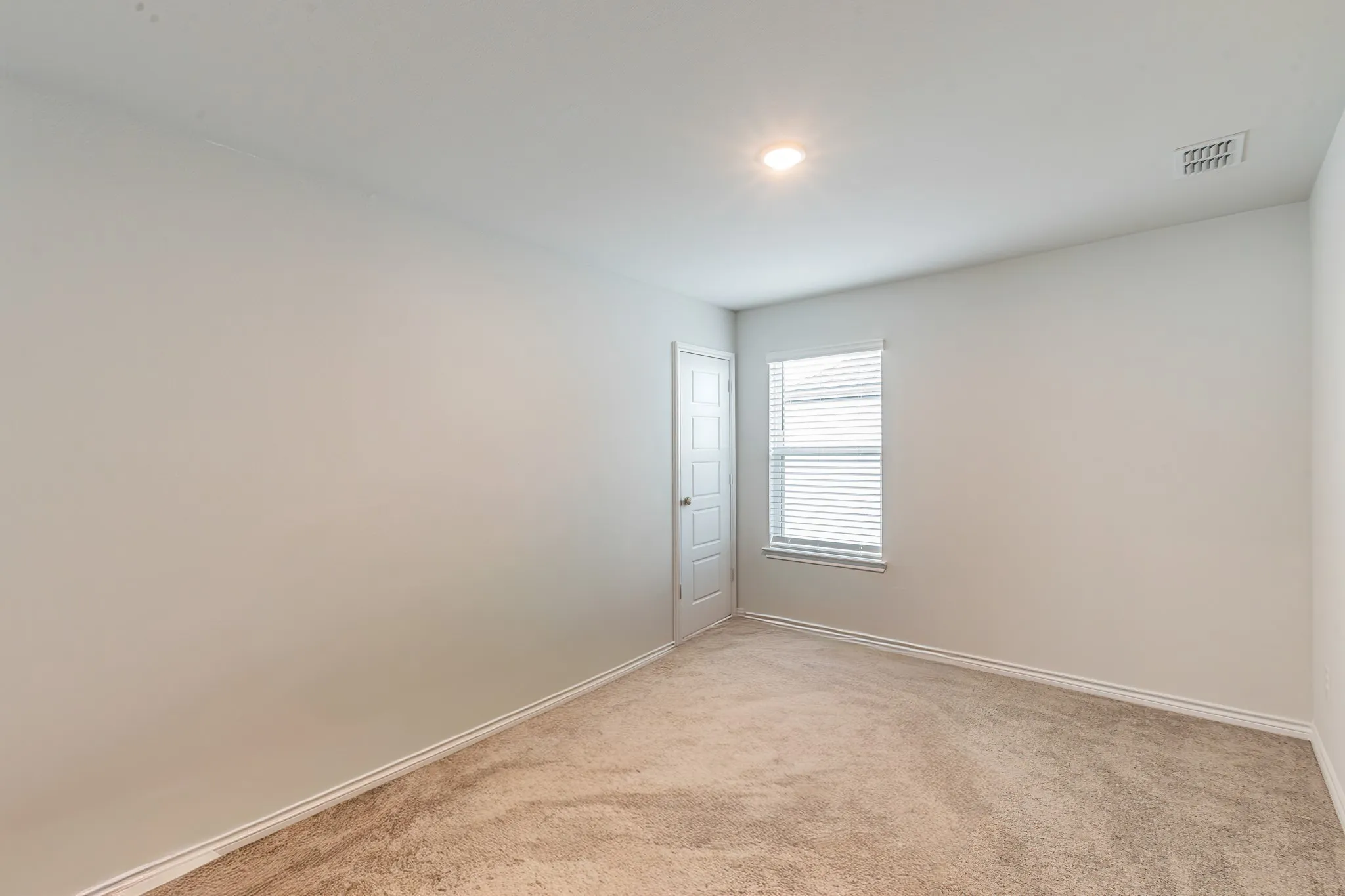 Single Family Residence For Rent in Tarrant County , 2421 Dahlia Drive, Fort Worth, Texas 76123, 4 Bedroom, 3 Bathroom, 2 Garage spaces, 2,032 Sqft, built in 2024, mls#21389383, Real Estate Agent in Fort Worth, Homes For Rent in Tarrant county, Homes For Rent in Fort Worth, Realtor in Fort Worth Texas, Real Estate Brokerage Independent Realty Texas, Luminita Cordes Realtor