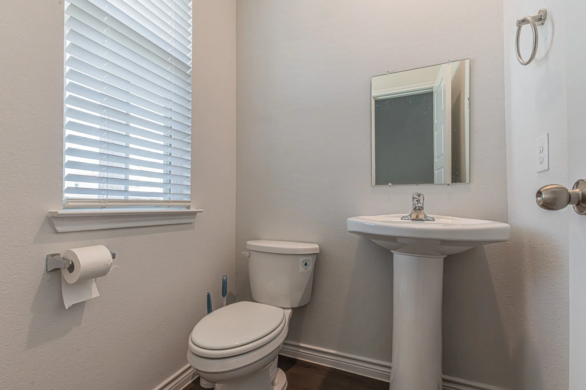 Single Family Residence For Rent in Tarrant County , 2421 Dahlia Drive, Fort Worth, Texas 76123, 4 Bedroom, 3 Bathroom, 2 Garage spaces, 2,032 Sqft, built in 2024, mls#21389383, Real Estate Agent in Fort Worth, Homes For Rent in Tarrant county, Homes For Rent in Fort Worth, Realtor in Fort Worth Texas, Real Estate Brokerage Independent Realty Texas, Luminita Cordes Realtor